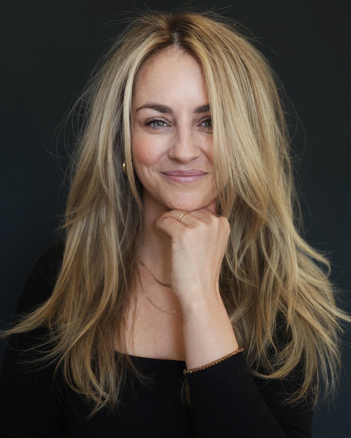 Low-maintenance blondes are the secret to effortless beauty ✨ 

Whether you&rsquo;re looking for soft dimension or a long-lasting glow, I&rsquo;ve got you covered. Let&rsquo;s create a custom blonde that works with your lifestyle, not against it. 🌟
