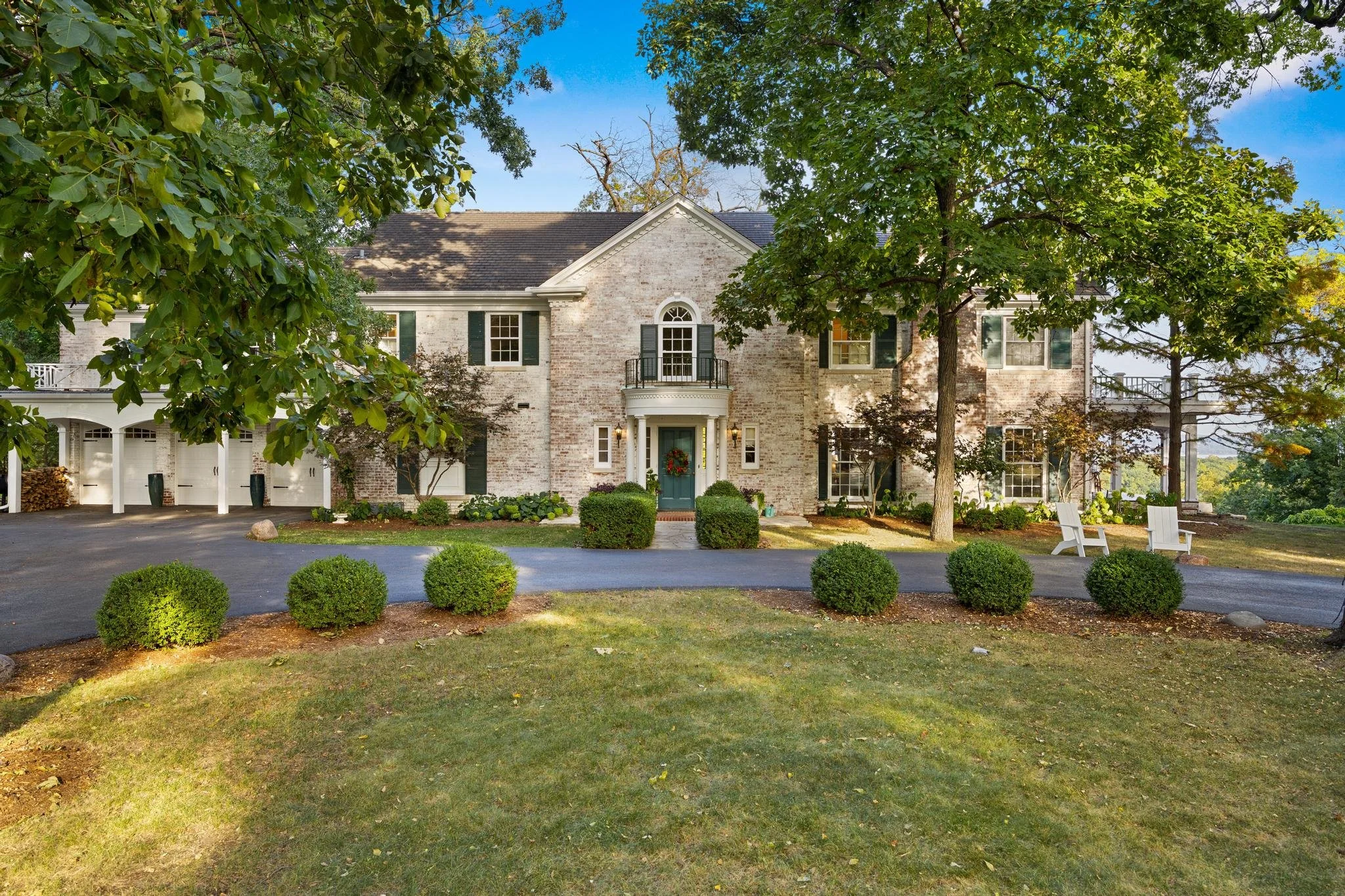 230 W. Detweiller Dr.-2 (1).jpg