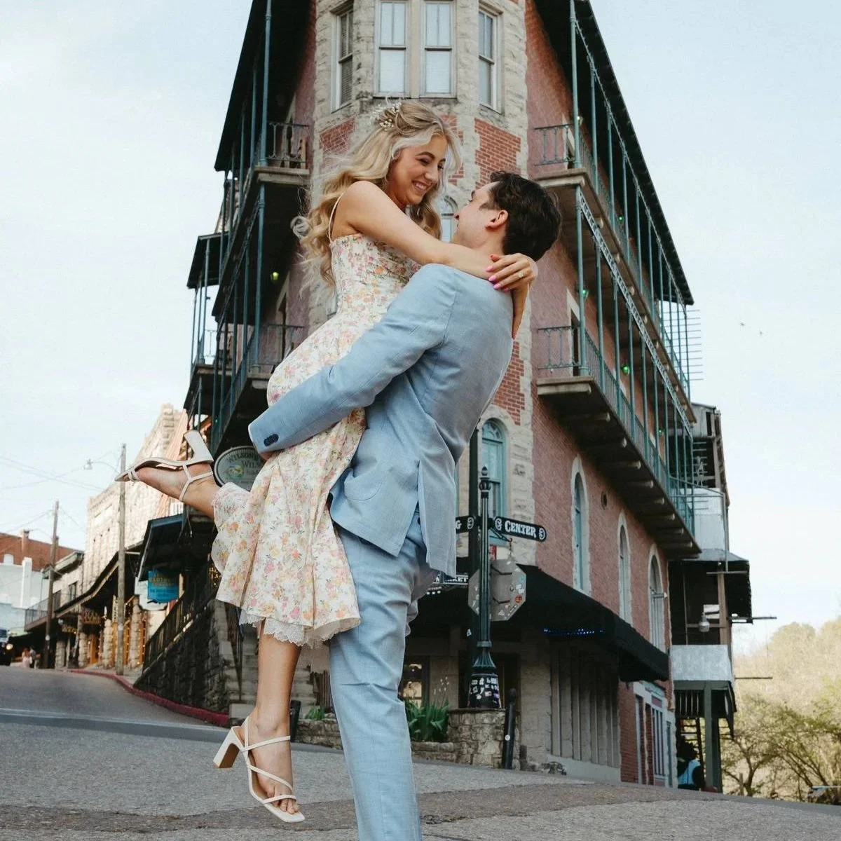 Northwest Arkansas Wedding Photographer