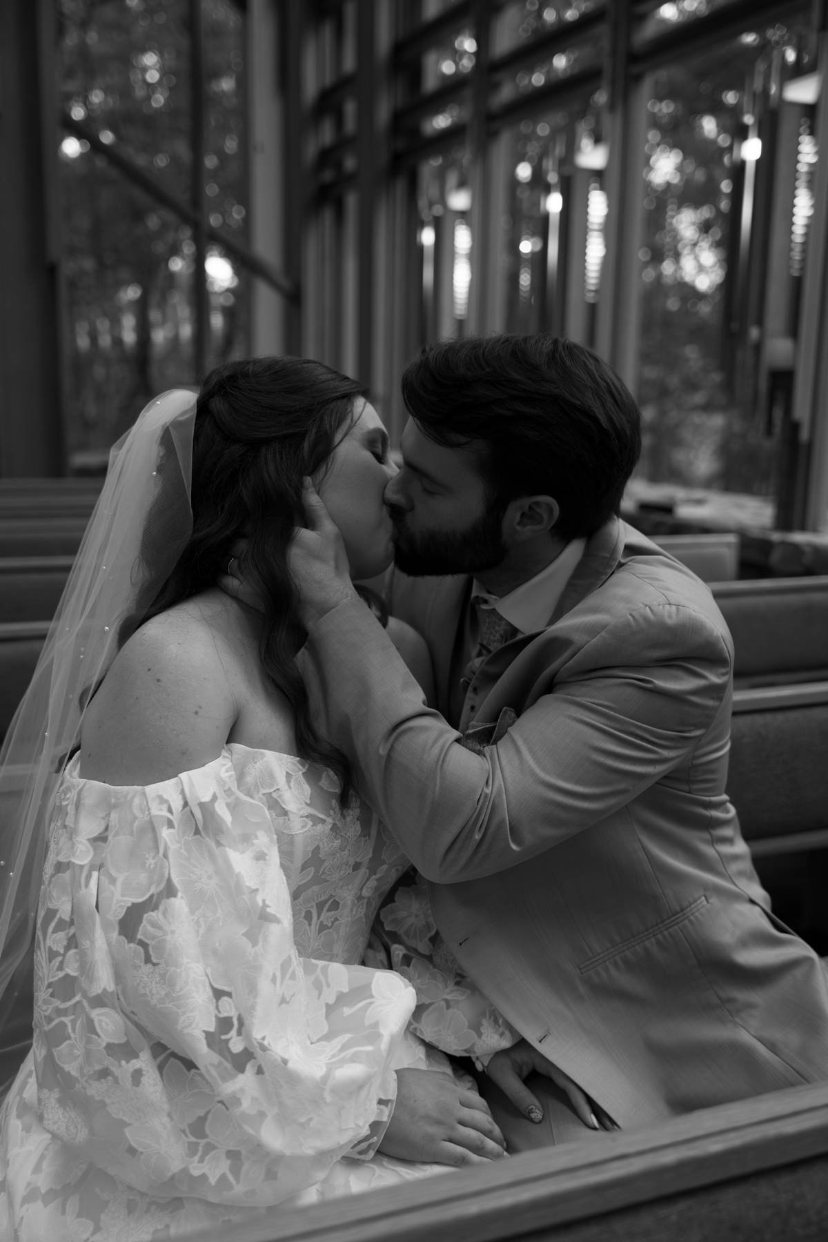 Northwest Arkansas Wedding Photographer