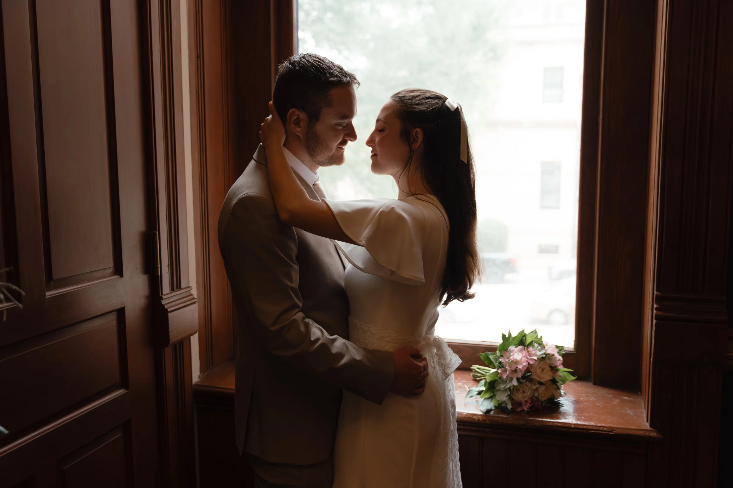Editorial Elopement at the Pulaski County Courthouse in Little Rock, Arkansas