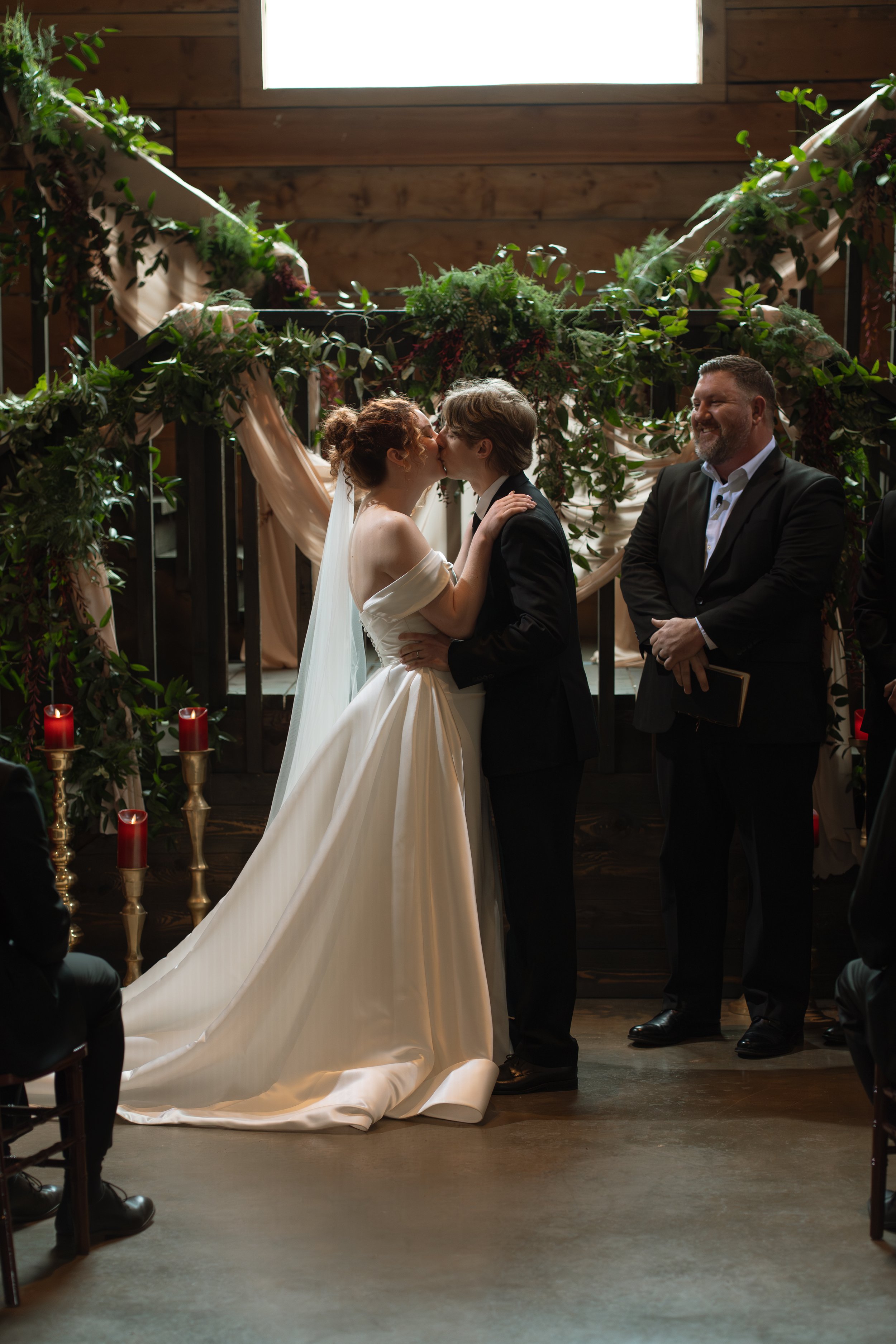 Wedding ceremony in Fayetteville, Arkansas
