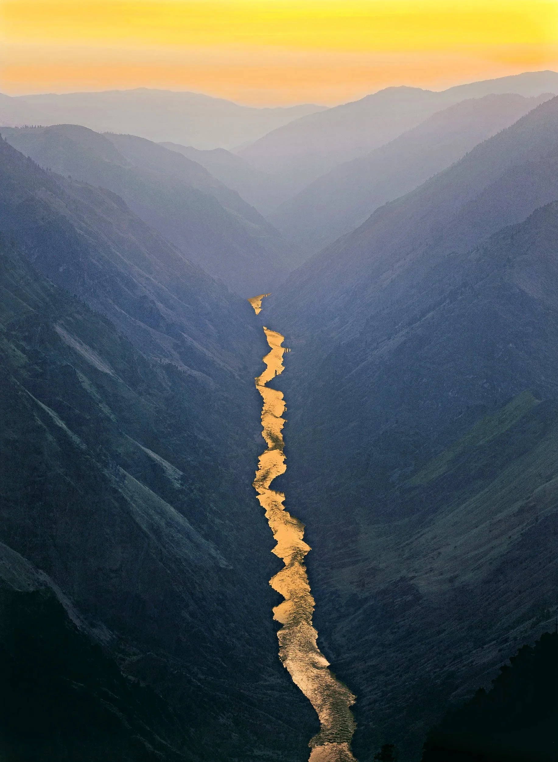 D127  Snake River in Hells Canyon