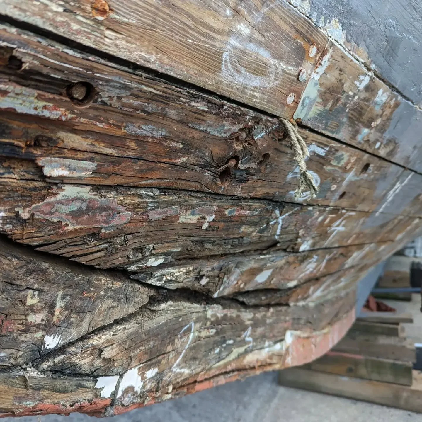 As great as it is wood doesn't last for ever. Time to get these planks replaced and sprays bow closed up again.
.
Prawners were built to be extremely resilient but I don't expect the workers at crossfields expected spray to still be serving the area 