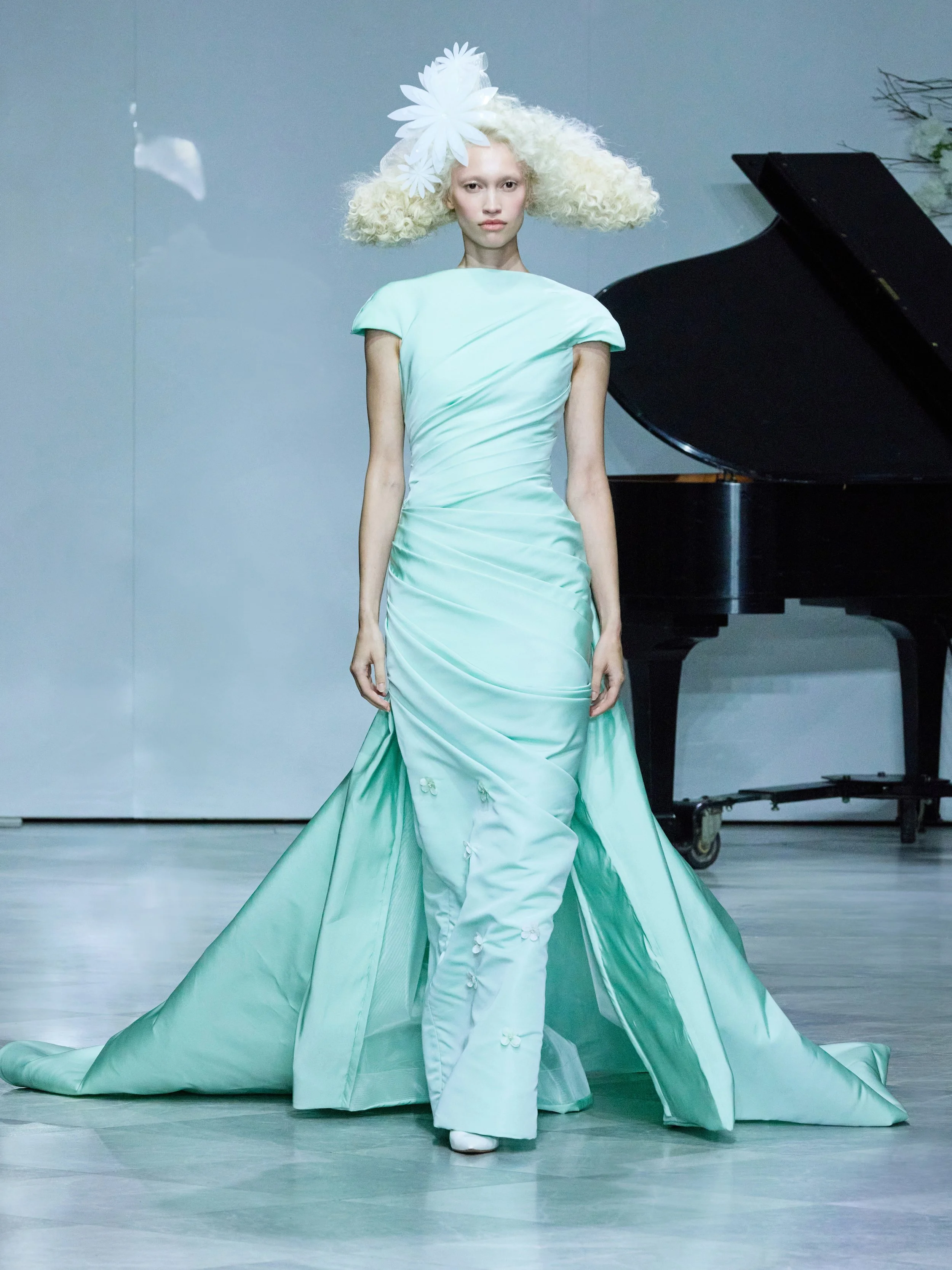 NARDOS RUNWAY IMAGES 10b small.jpg