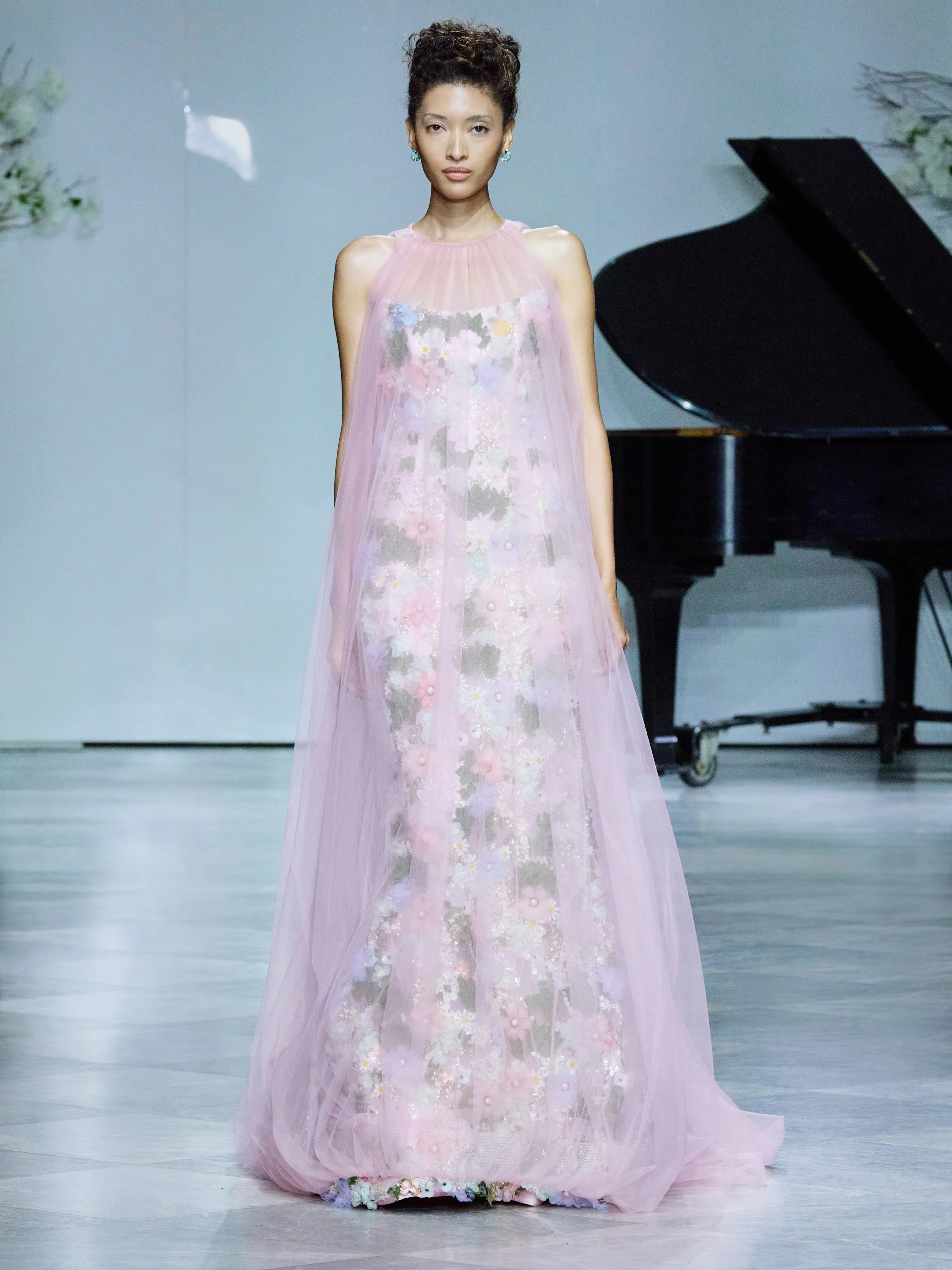 NARDOS RUNWAY IMAGES 7b small.jpg