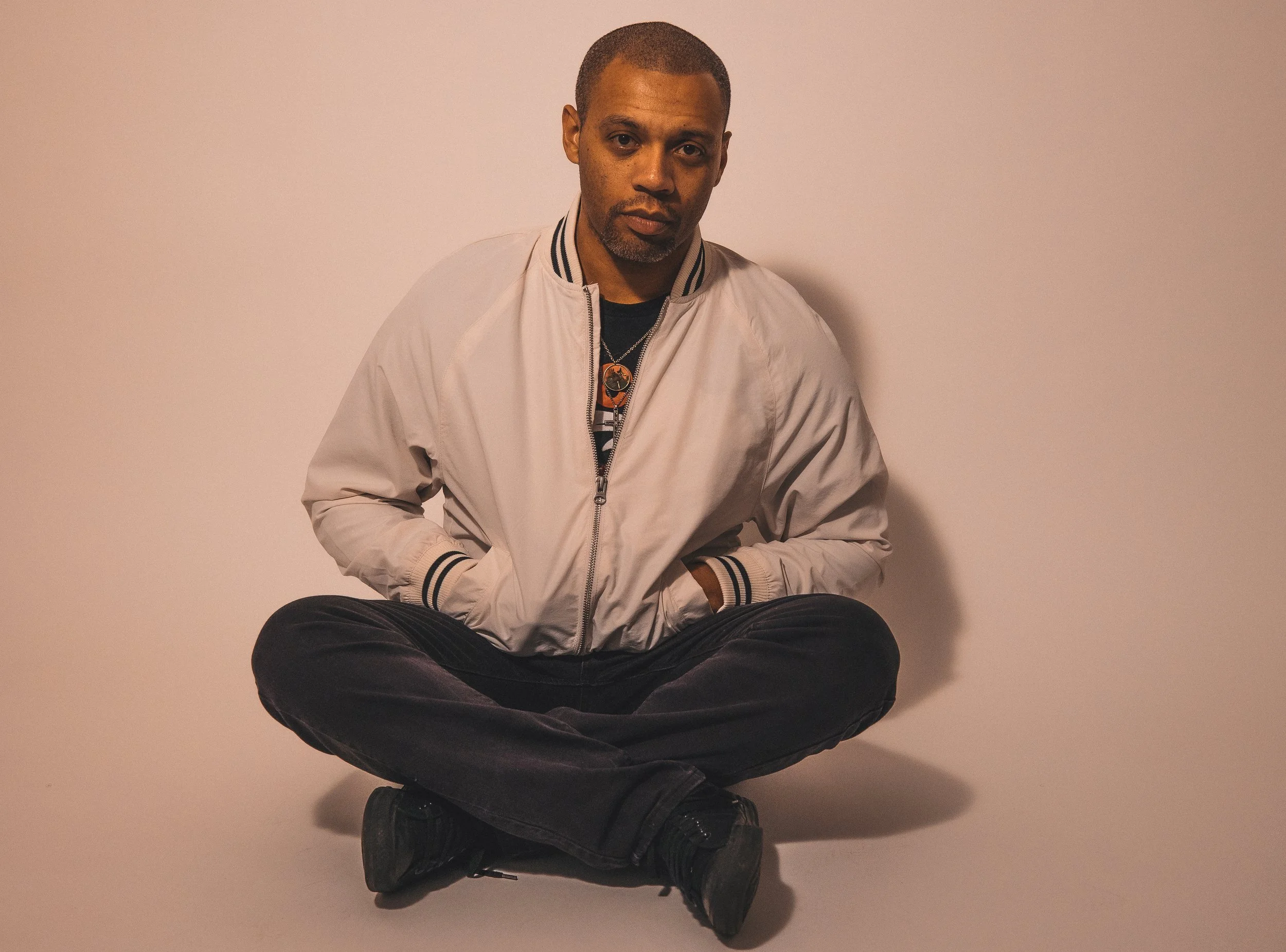 Squares (Pop. R&B, Electro) (Master & Pub)