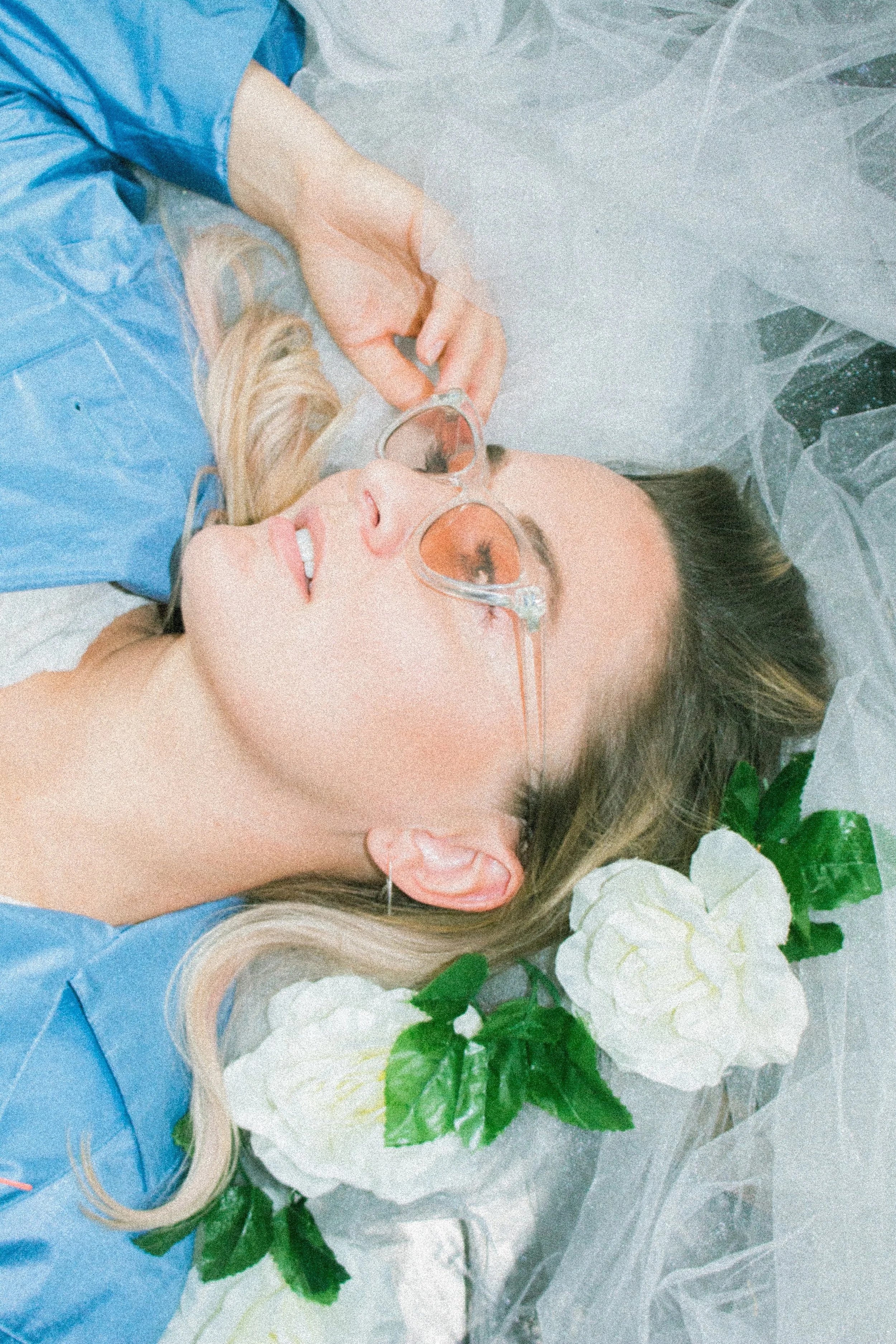 Shy Honey (Pop Electro) (Master & Pub)