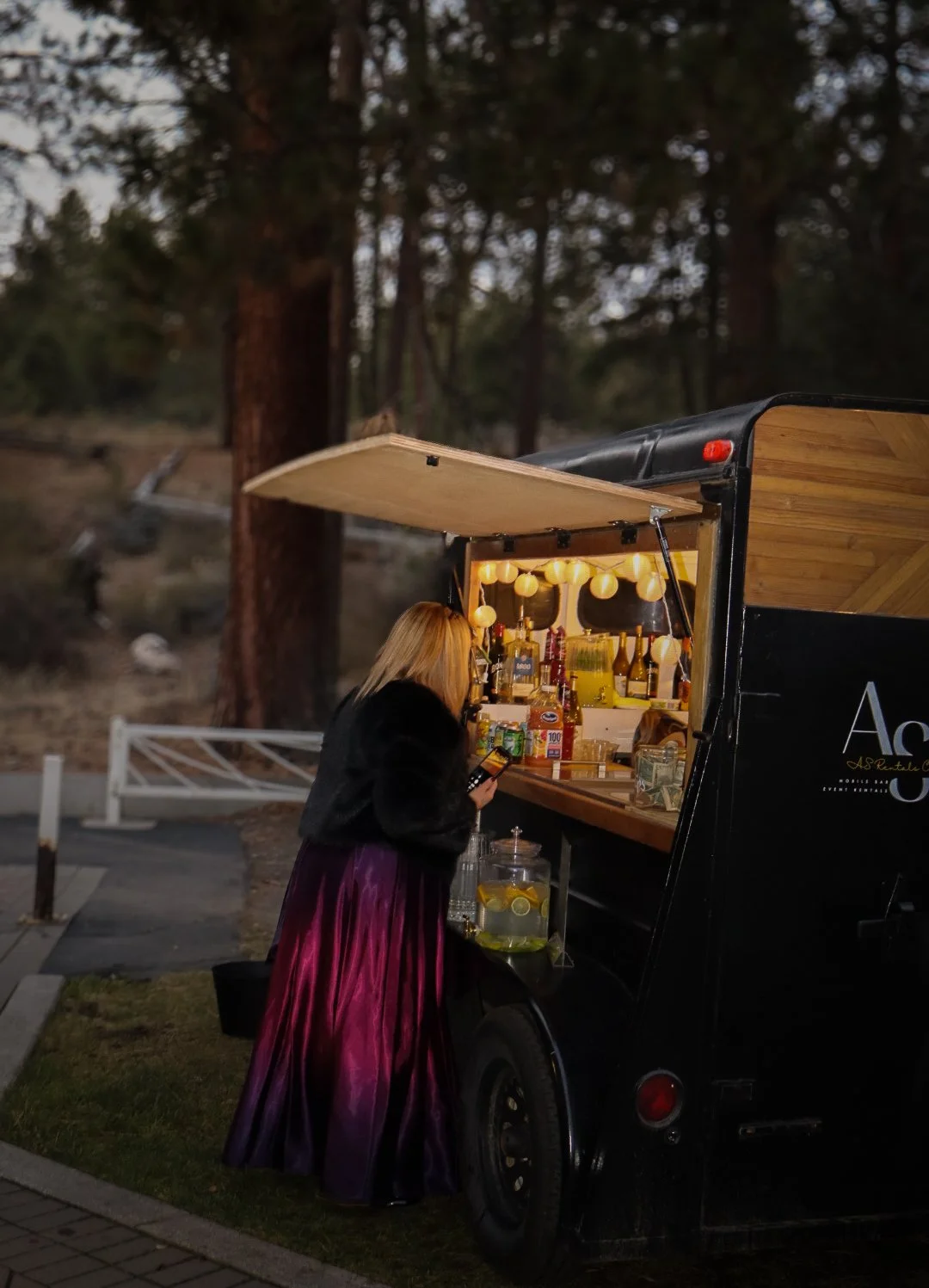 Horse Trailer wedding bar bend oregon
