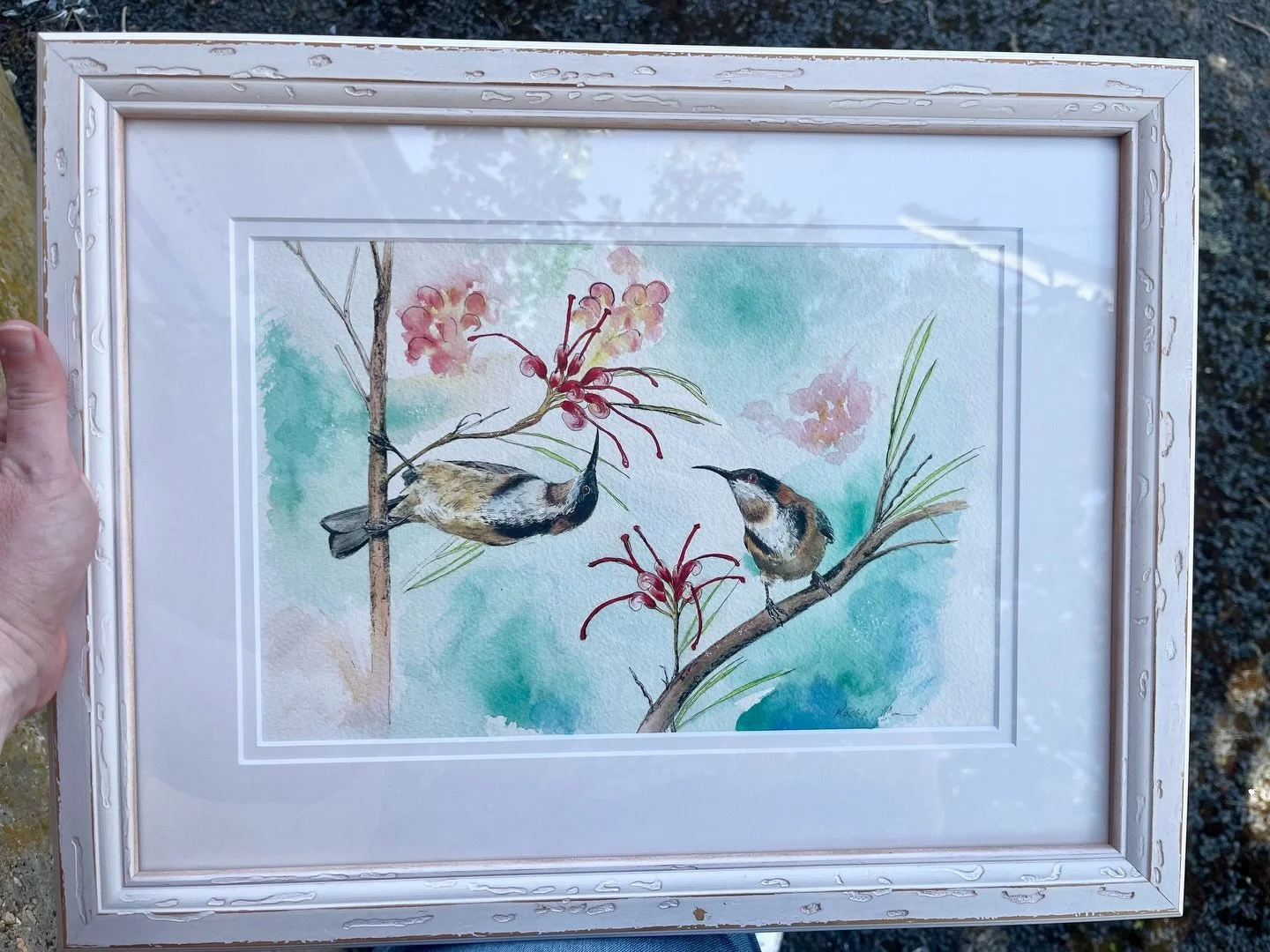 The world seems to have gone a bit crazy. Lately I&rsquo;ve found myself wandering into art galleries more often than usual. I find them so peaceful and calming - it&rsquo;s a retreat from what&rsquo;s going on outside. 😌

💚

If you&rsquo;re passin