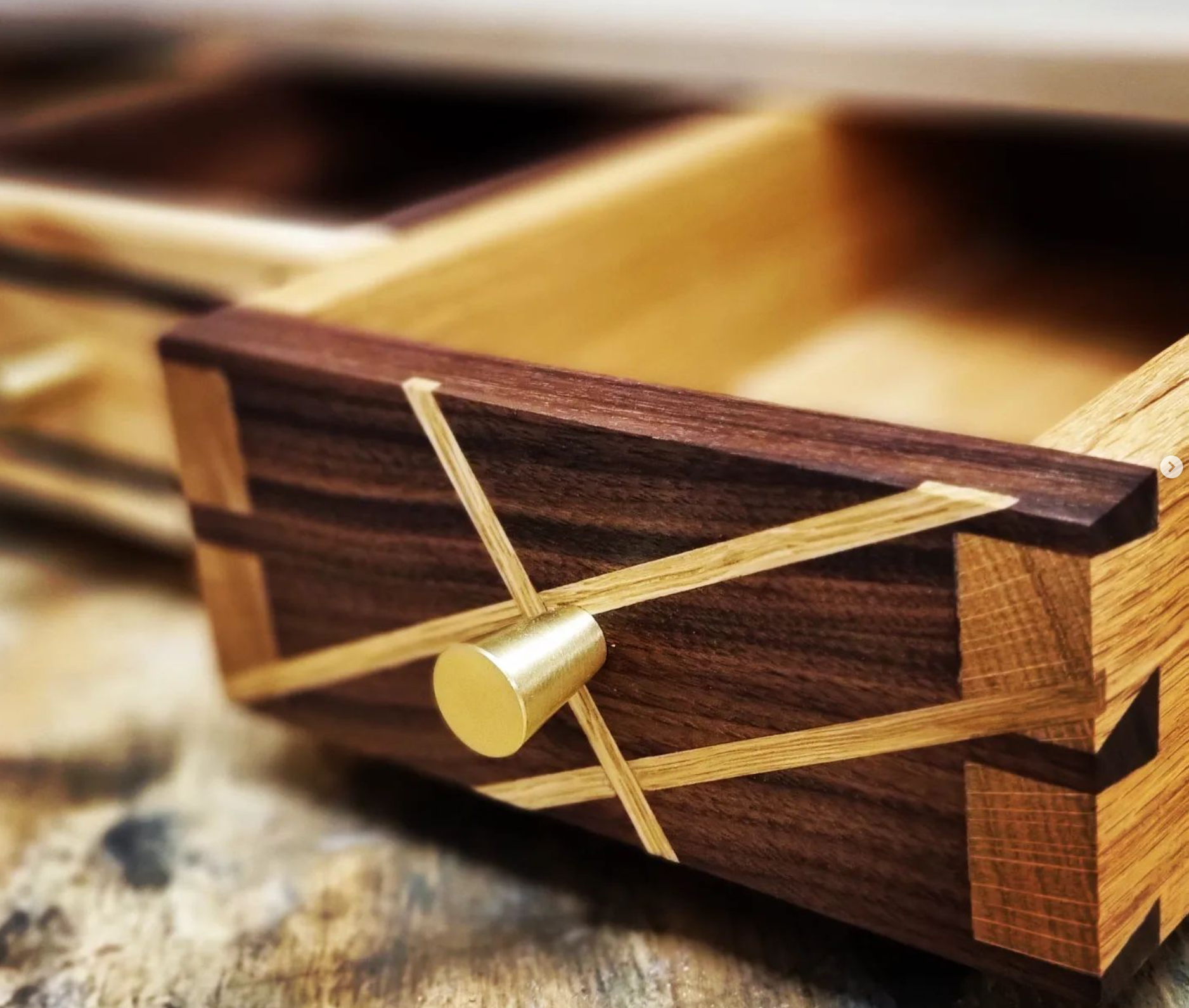 DOVETAIL DRAWER.png