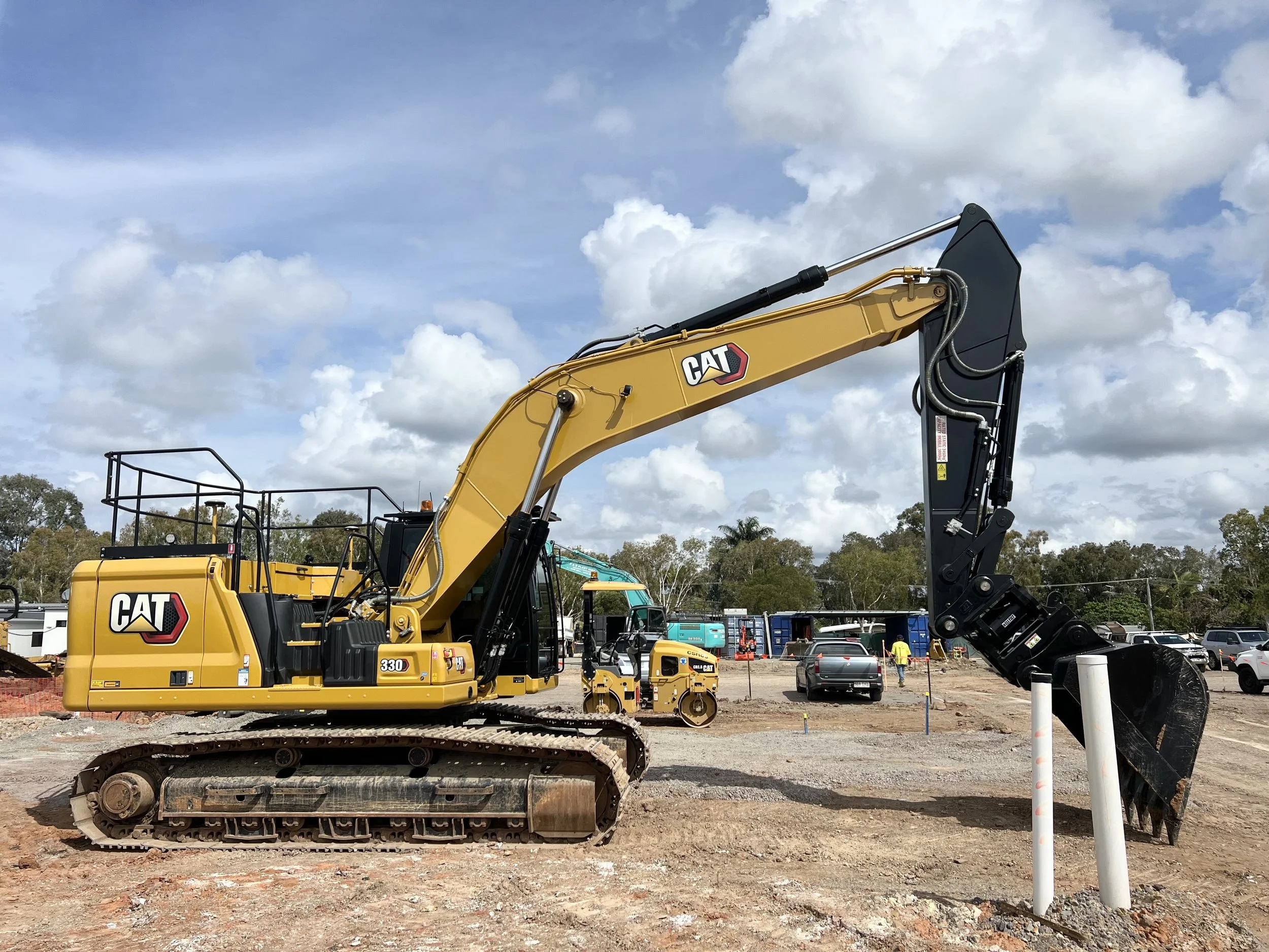 30t cat 2.jpg