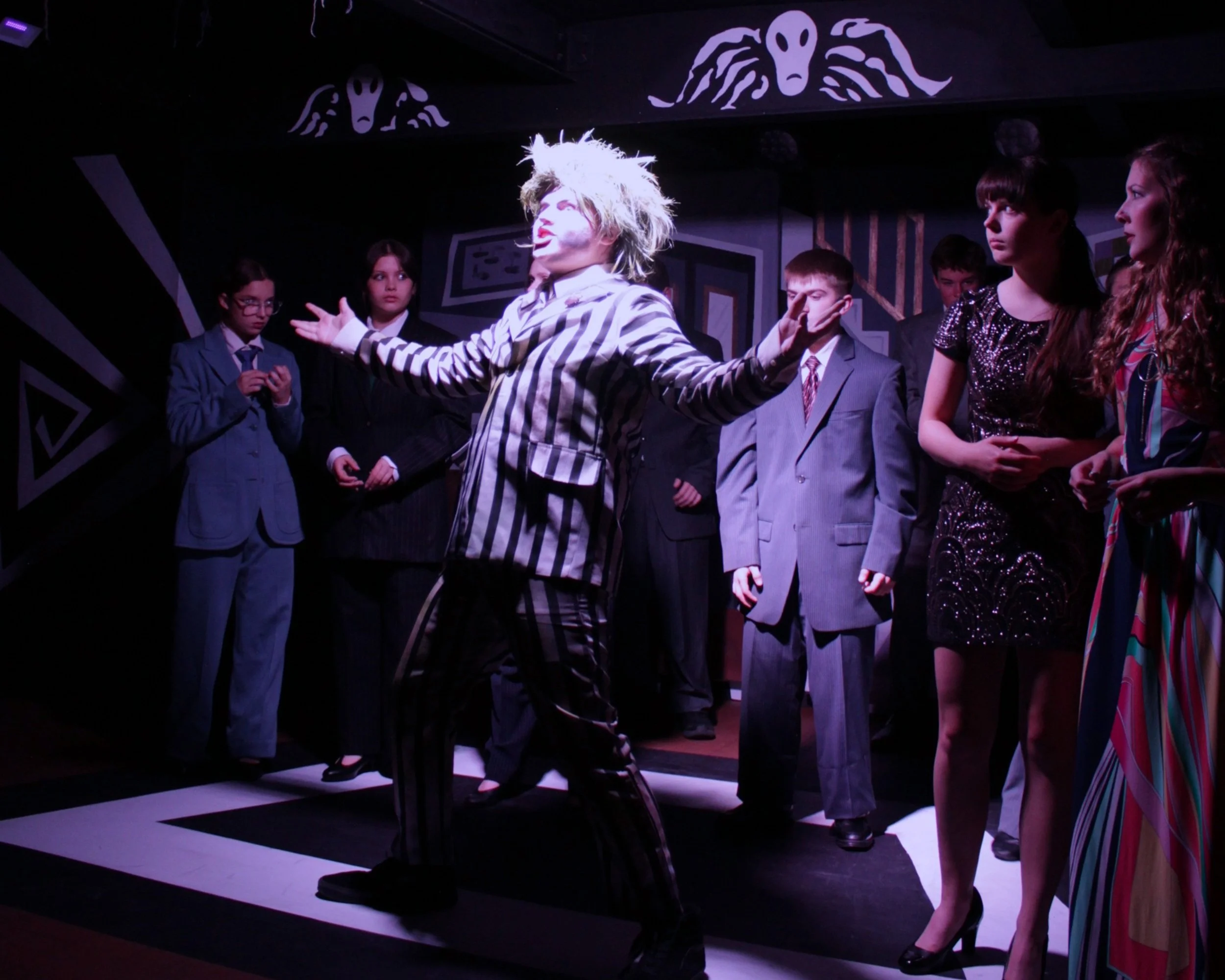 "It's Showtime!"