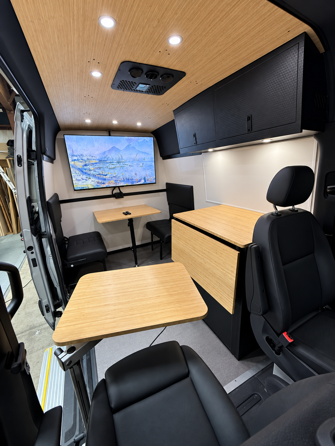 Gov't Mobile Command Center