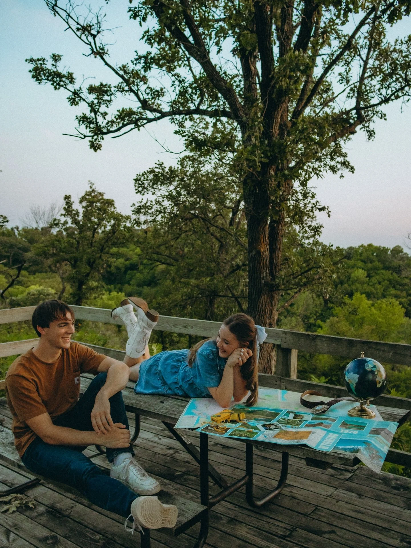 Home is not a place it&rsquo;s where your heart feels it&rsquo;s most whole 💛 

Kate Stivers Productions - For the adventurous, the curious, romanticizing, cinematic, moody, artistic, vibrant, creative, complex, complicated &amp; beautiful waiting t