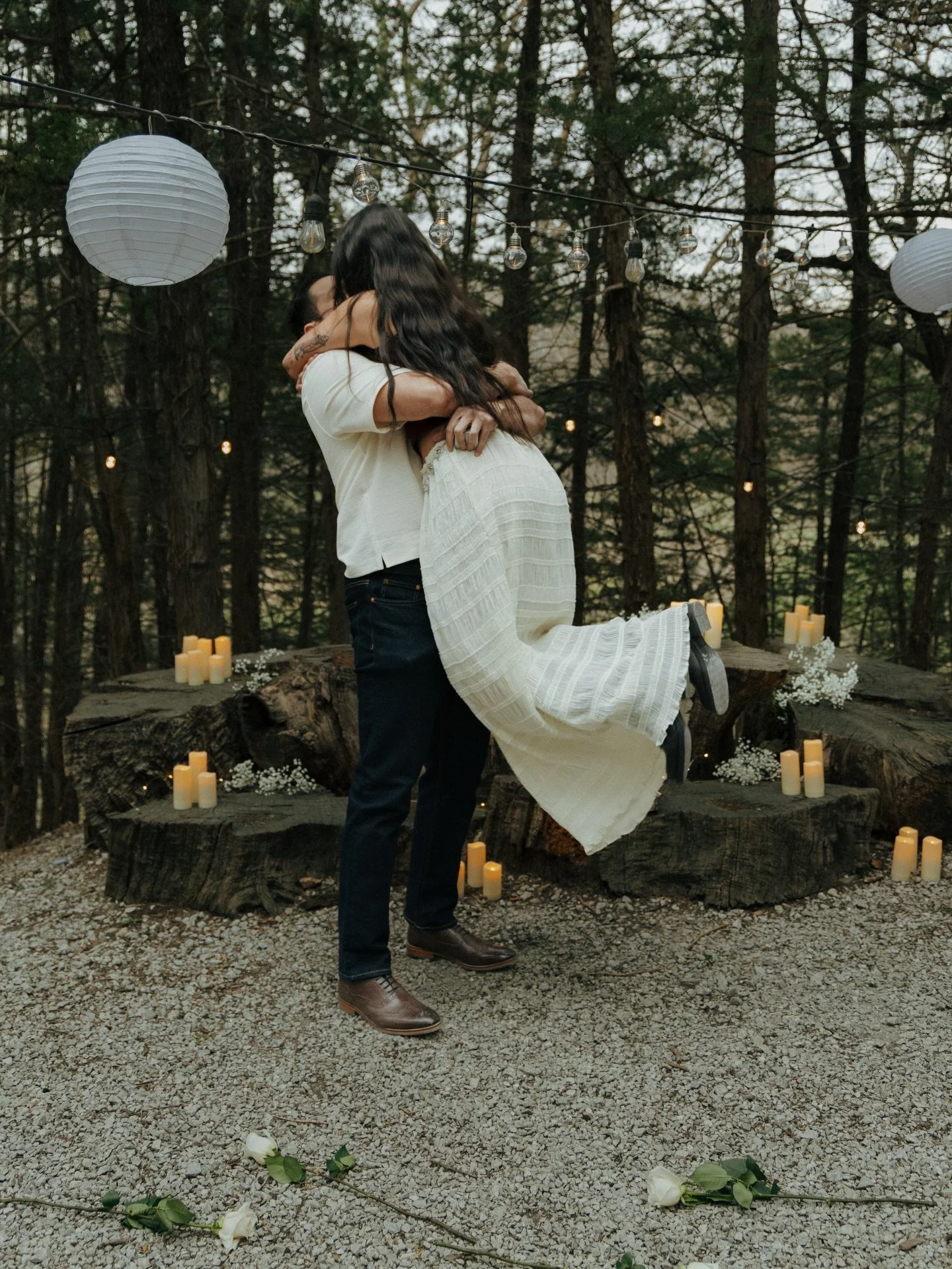 &amp; we continued blissfully into this small but perfect piece of our forever 🤍💍🕯️ 

somehow 20 slides isn&rsquo;t nearly enough to show how dreamy, intimate, emotional, beautiful and joyous this evening in the woods with Hannah + Kendrick was ✨ 