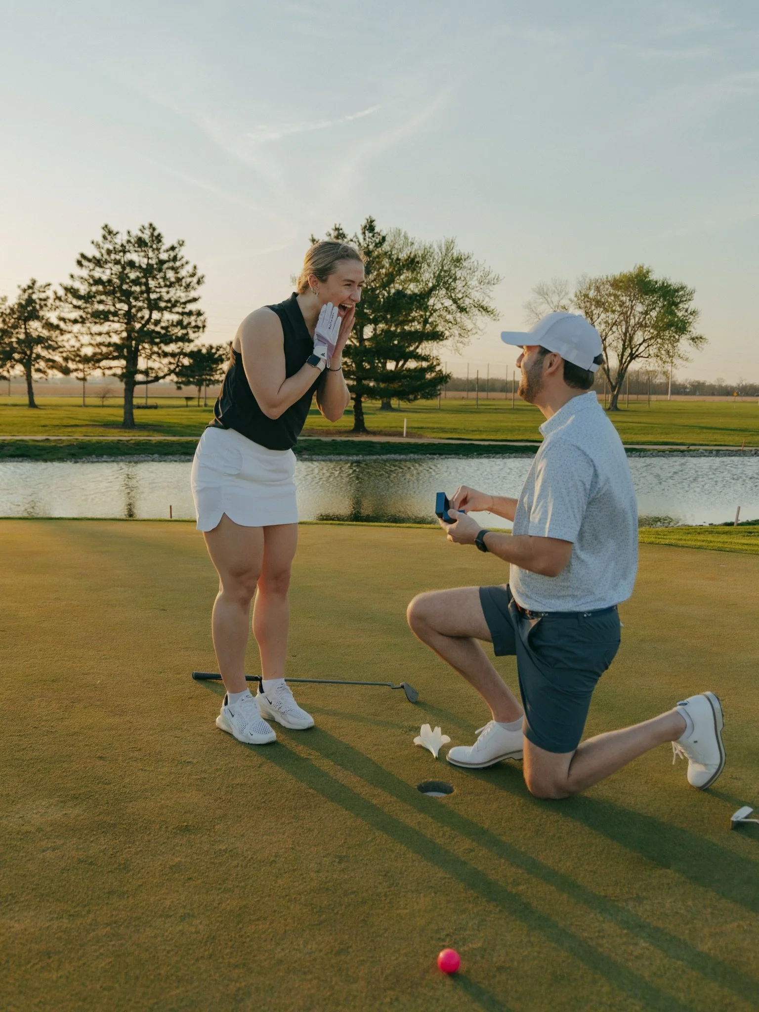 Fore-ever, of course 🤍⛳️💍 

Hannah &amp; Dylan&rsquo;s golden hour proposal on the course!! Captured on digital, 35mm &amp; Polaroid 

#proposalphotographer #proposalphotos #golfcourseproposal #omahaproposalphotographer #nebraskaproposalphotographe