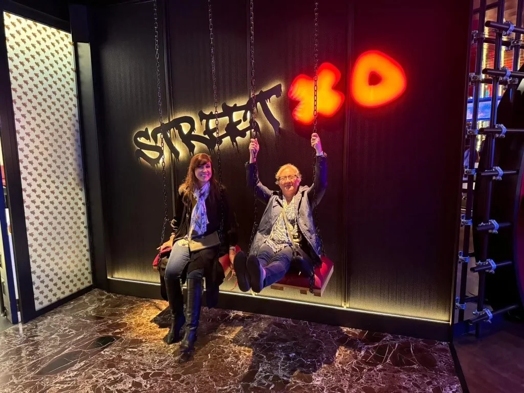 Shawn_Heather StreetXO.jpg