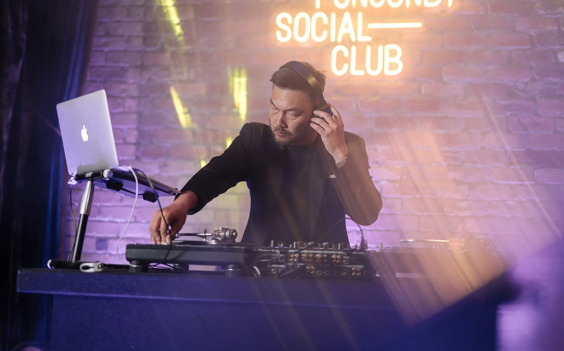 DJ Andy JV 02