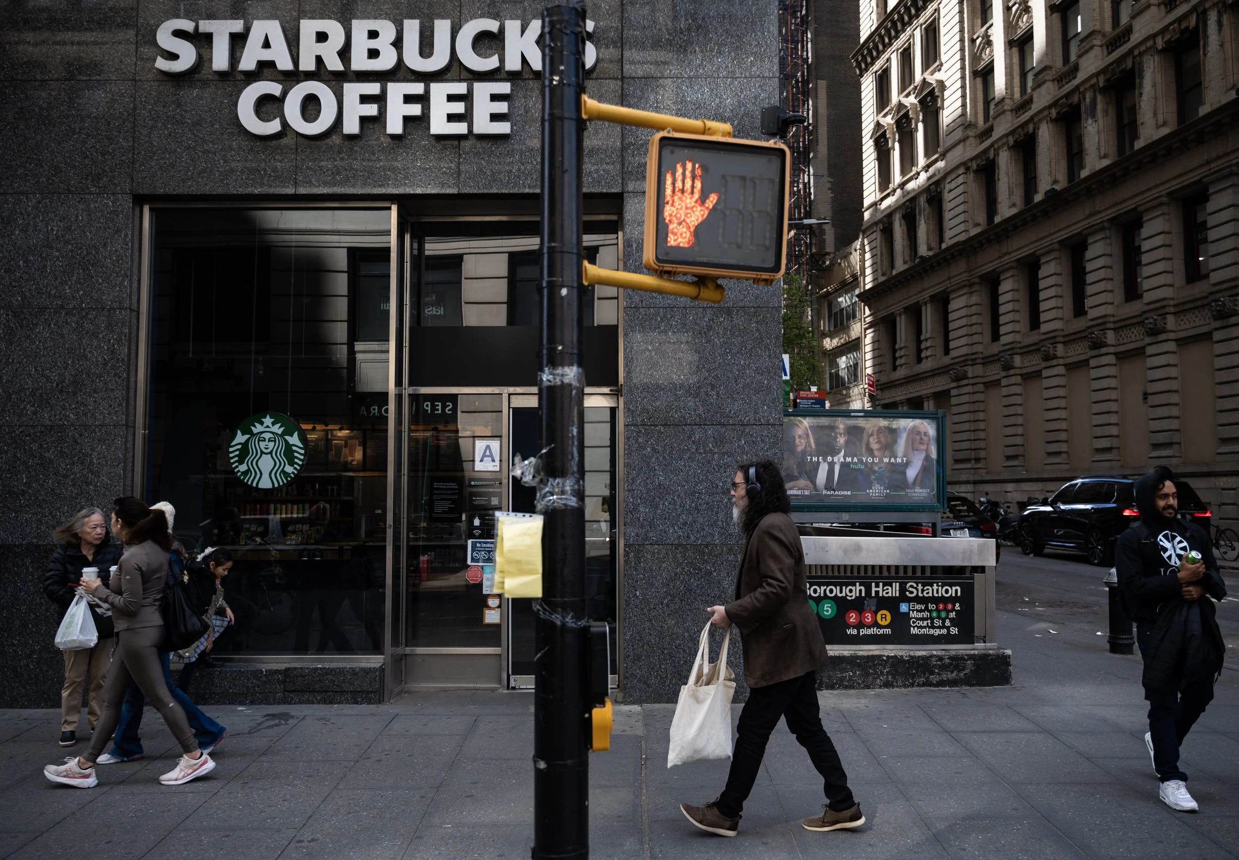 251° N
40°41’33’’ N 73°59’28’’ W

60ft 

04/27/25

50 Court Street
New York, NY 11201
United States
