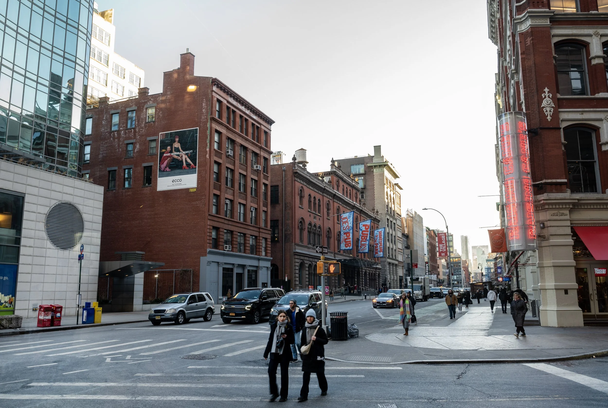 184° S
40°43’47’’ N 73°59’29’’ W

40ft

2/20/24

13 Astor Place
New York, NY 10003
United States