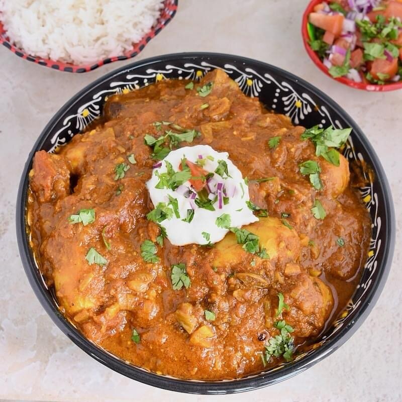 Here's a Cape Malay chicken curry from Cape Town that will warm your heart and make it sing! Easy, accessible and delicious, it is everything you could want on a cold, winter's evening. Find the recipe here on my new blog post and whip it up quickly 