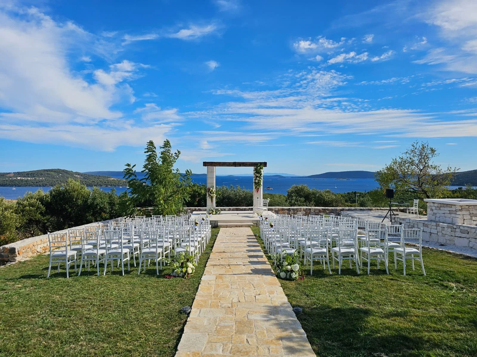 Vrt za ceremoniju (3).jpeg