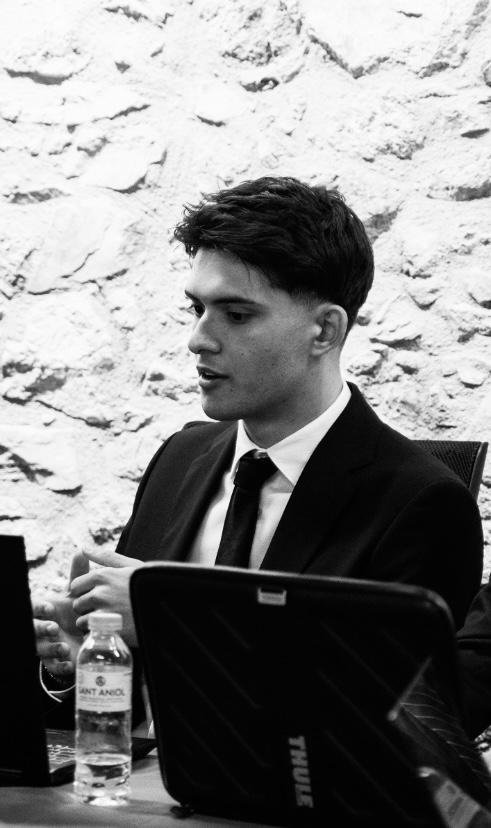 WhatsApp Image 2024-09-04 at 22.19.47.jpeg