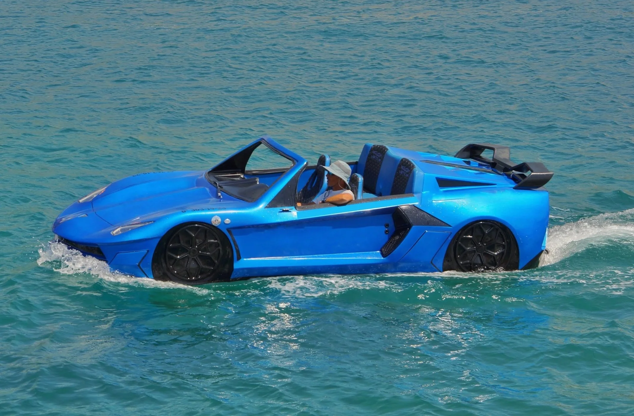 Jet+Car.+RENTAL+BOAT+MARBELLA.+Enjoy.jpg