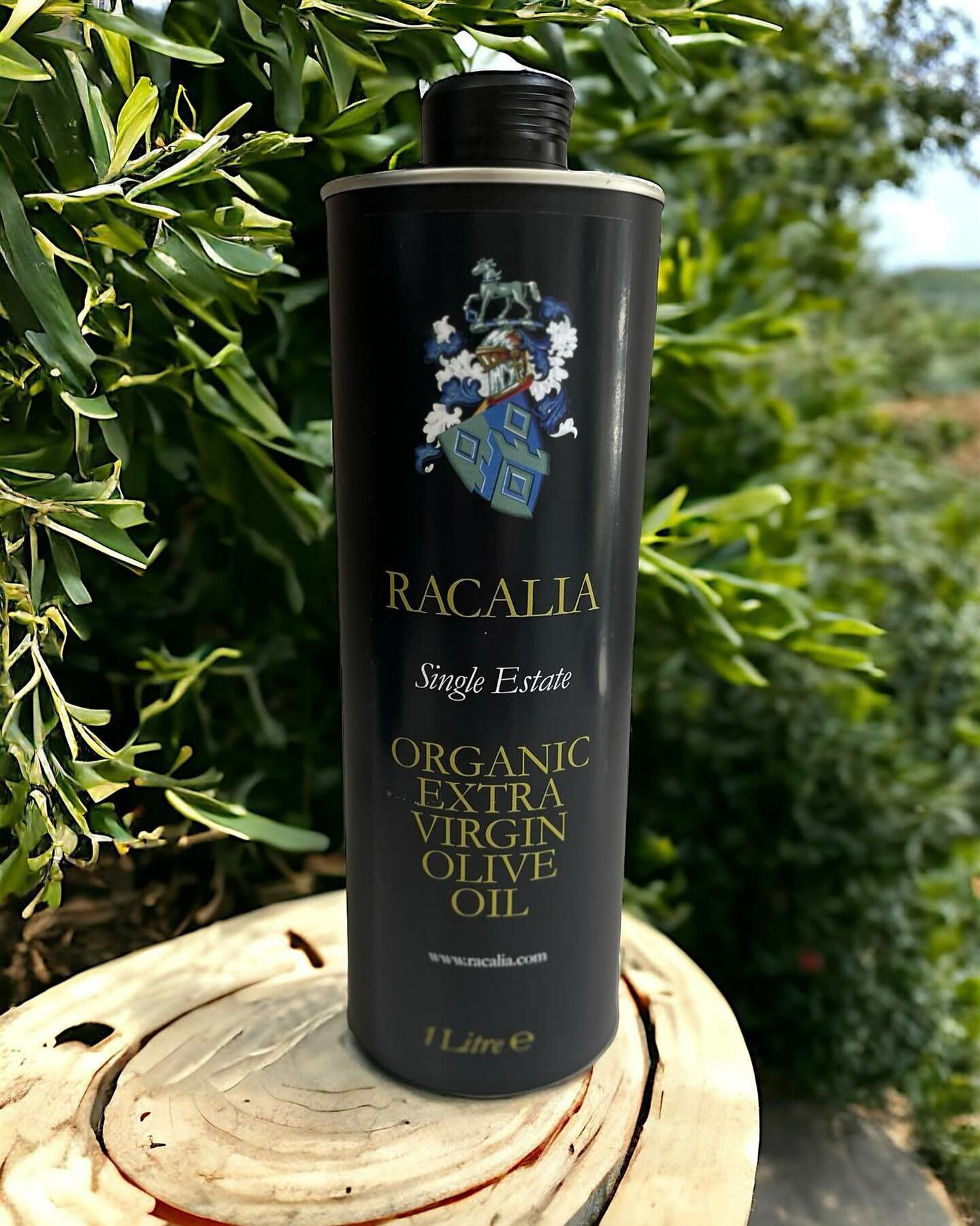 Racalia&rsquo;s New Season oil  will be available to buy in the next few weeks. We are introducing this lovely 1L tin for the first time online. &ldquo;Exceptionally fruity&rdquo; as well as &ldquo;nicely balanced and very inviting&rdquo; We are very