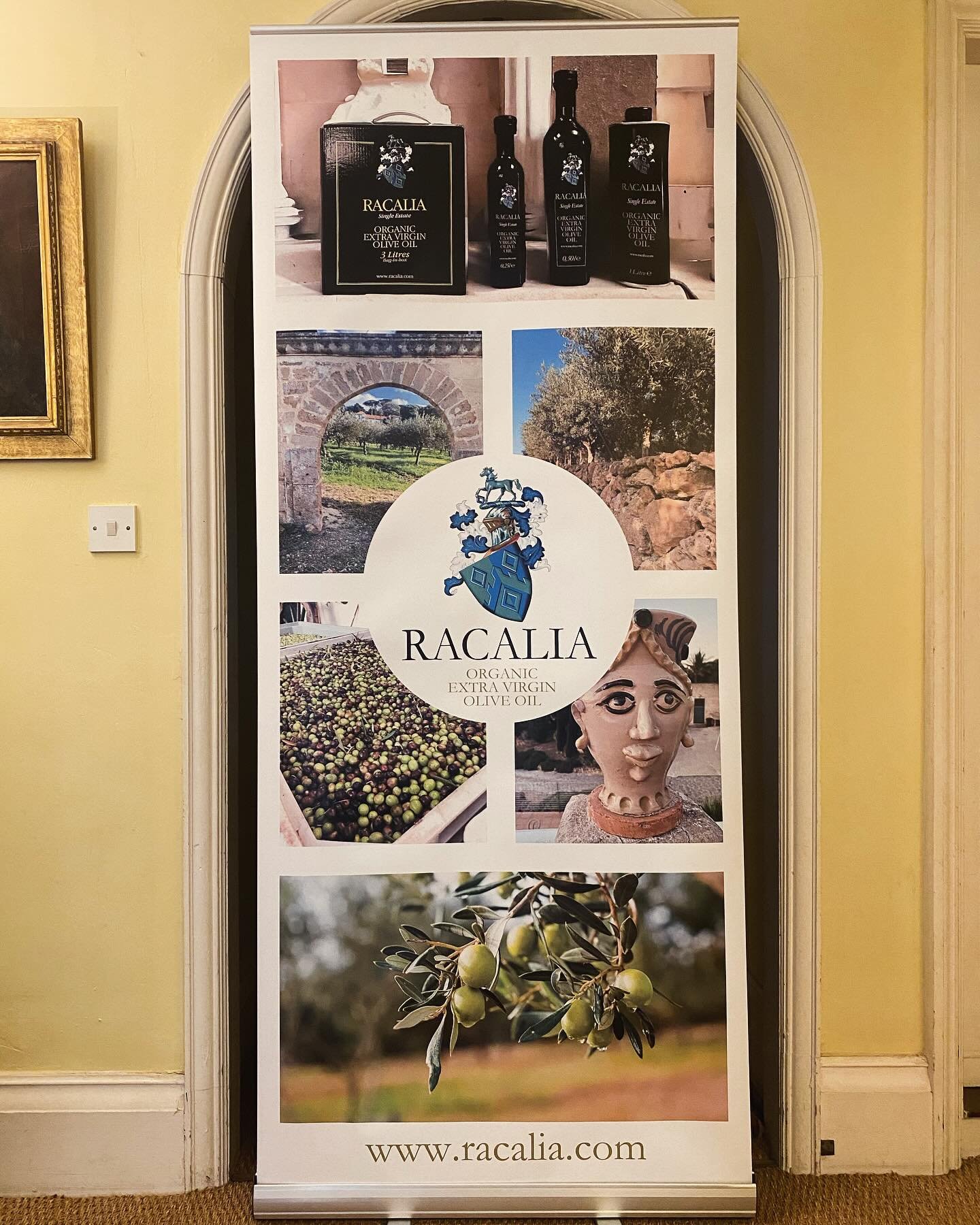 Just test-driving our new banners for the autumn fairs. We kick off with @aldeburghfood and move swiftly to @thesuffolkgiftfair. 7 others follow, including @cotswoldfair @norfolkxmasfair @woburnluxurygiftfair. We love these opportunities to meet our 