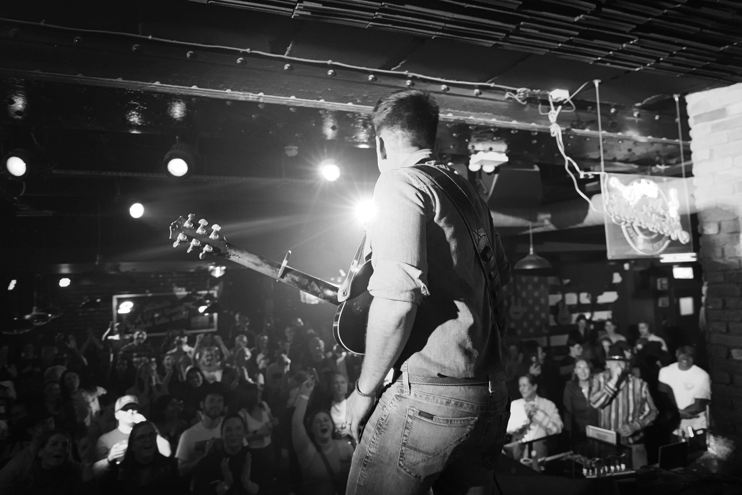 James Johnston’s First UK Show — And We Were There to Capture It