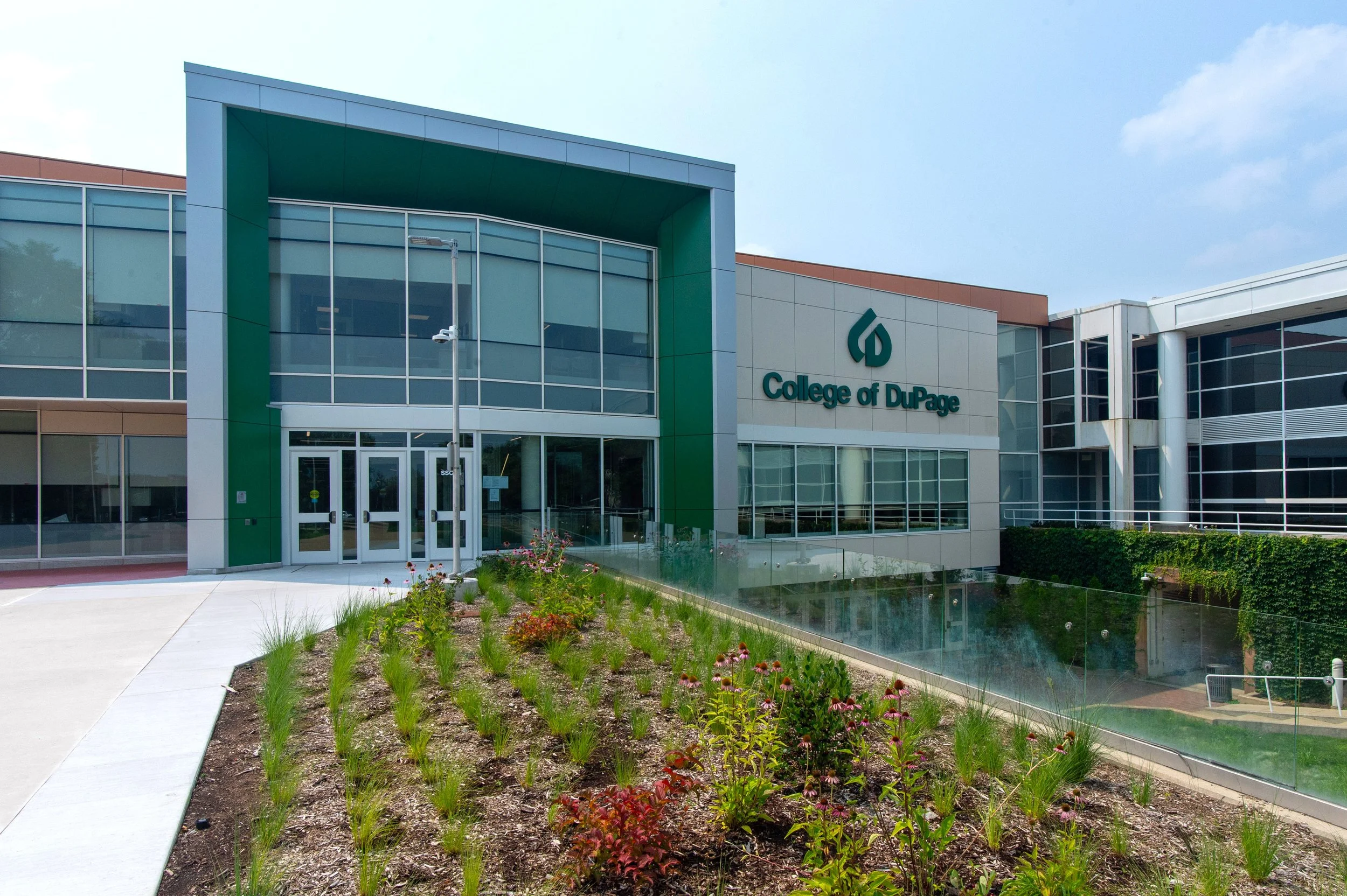 College of DuPage Student Services Center Renovation