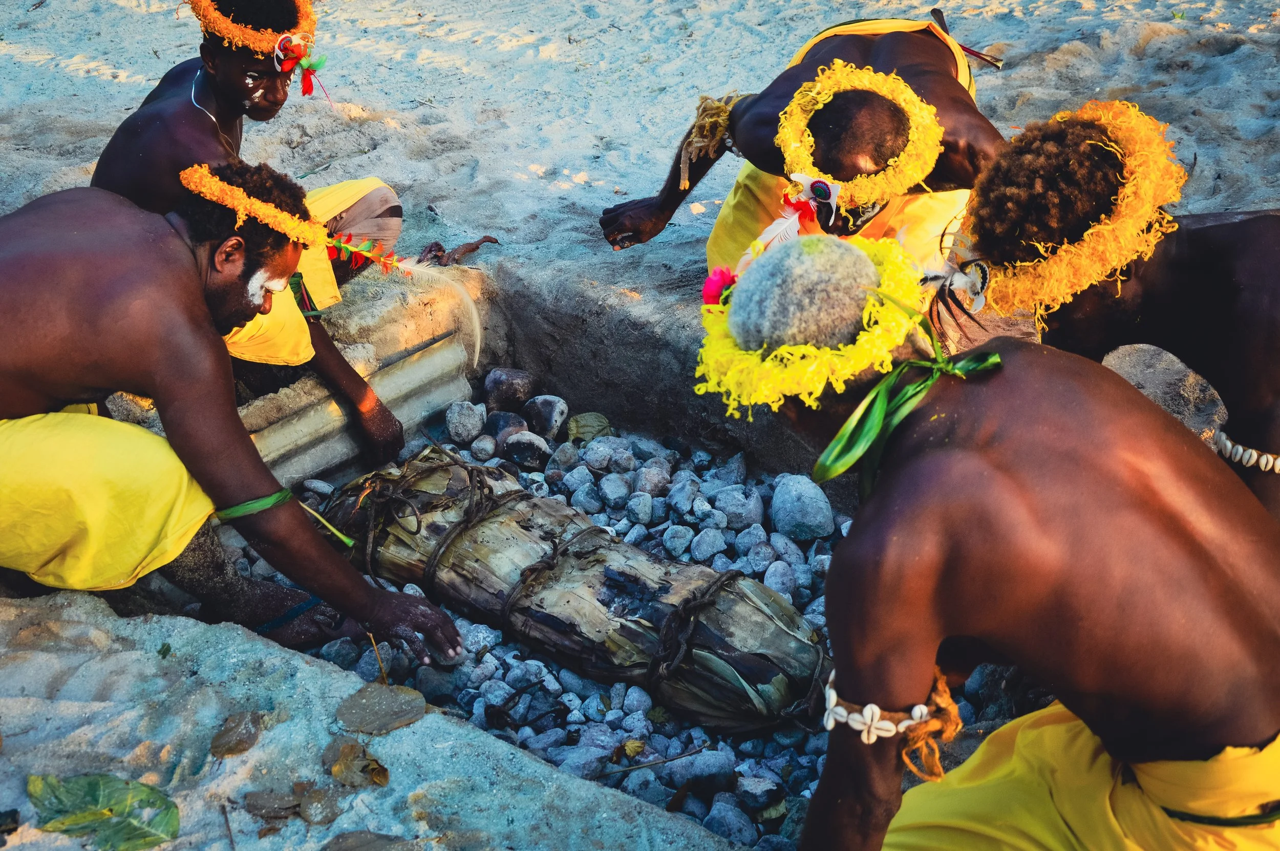 Ground Pig, Clem's Place Tunnung Island