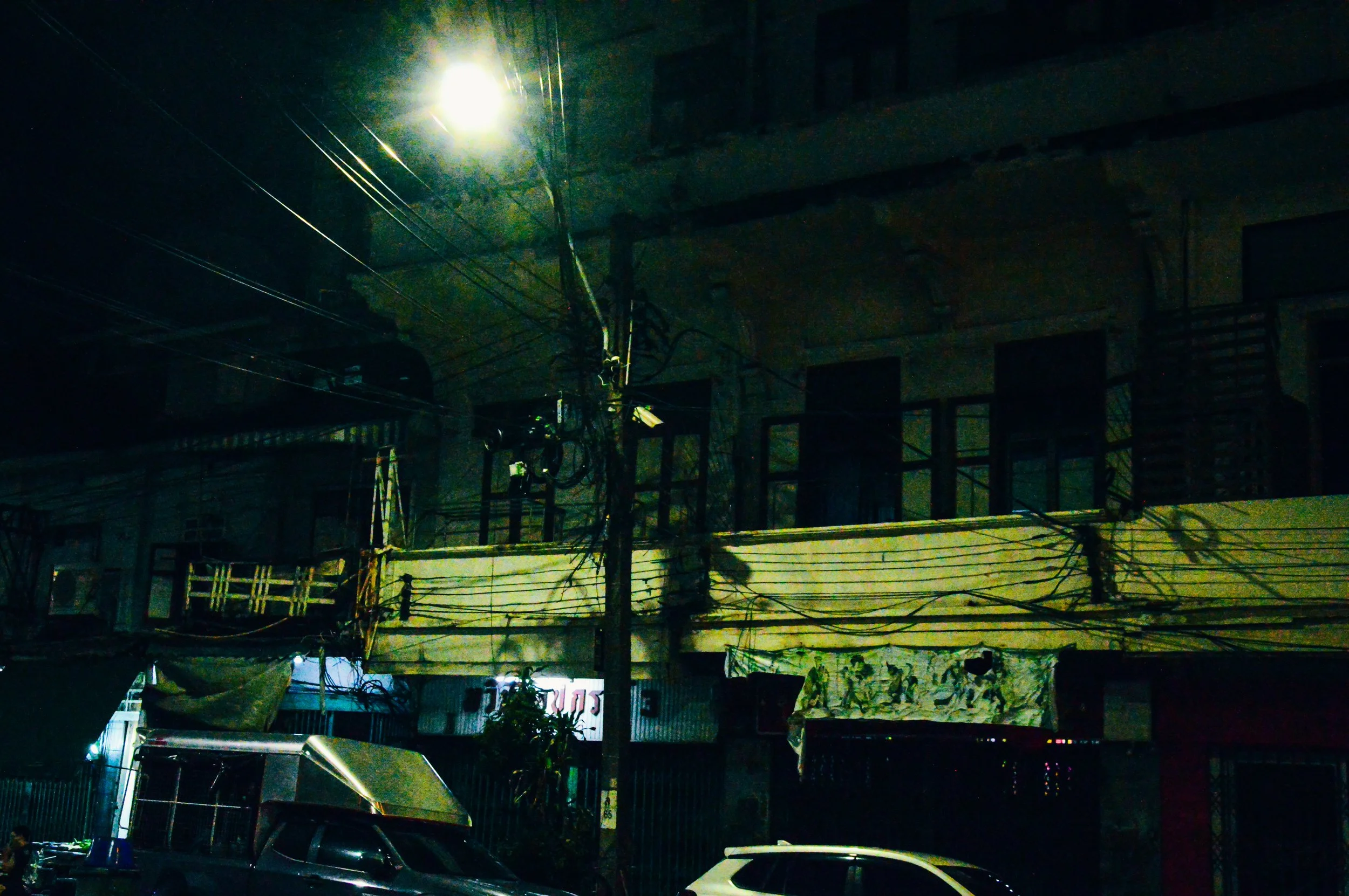 Crossed Wires, Bangkok