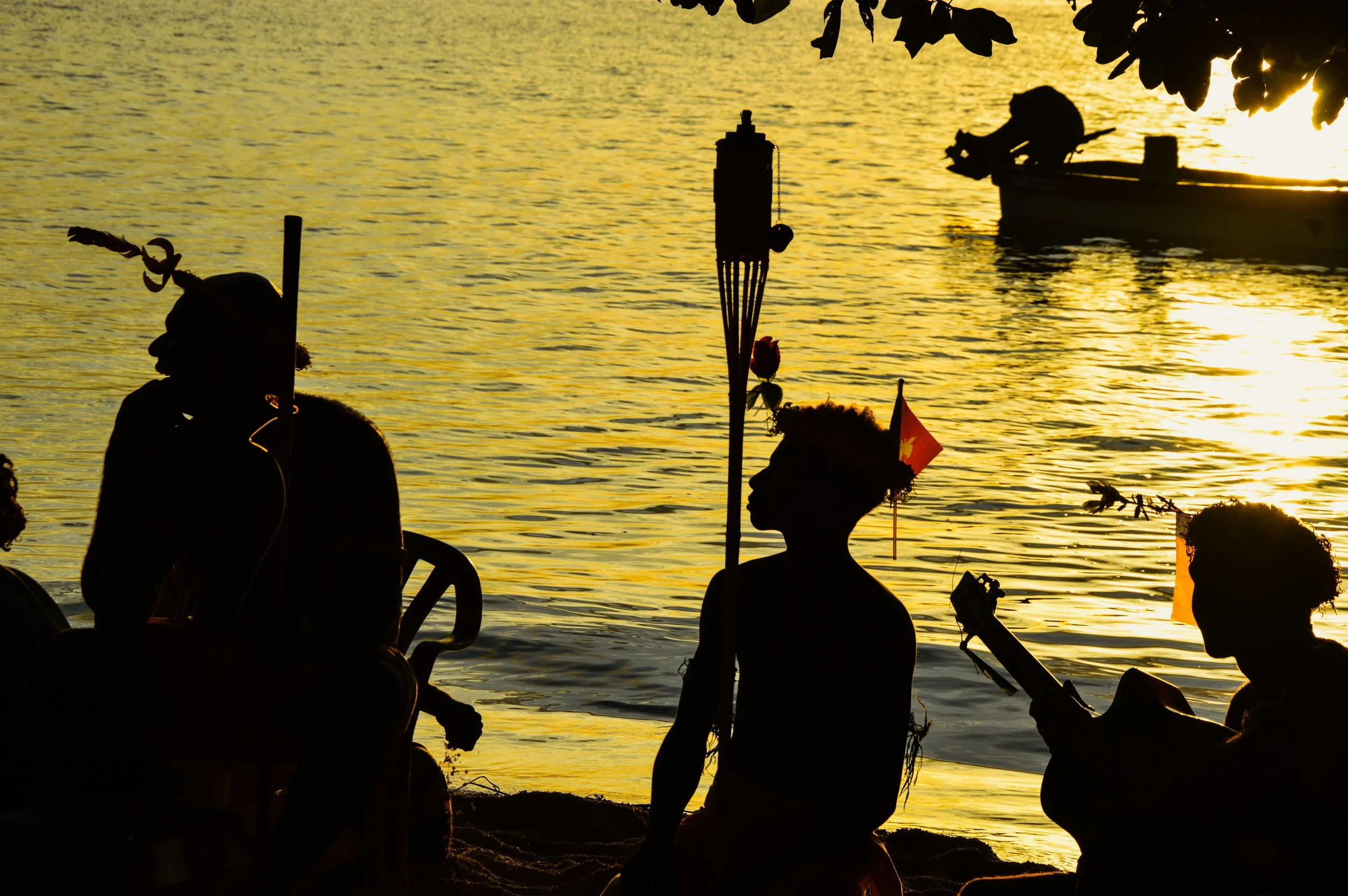 Sunset Serenade, Clem's Place Tunnung Island