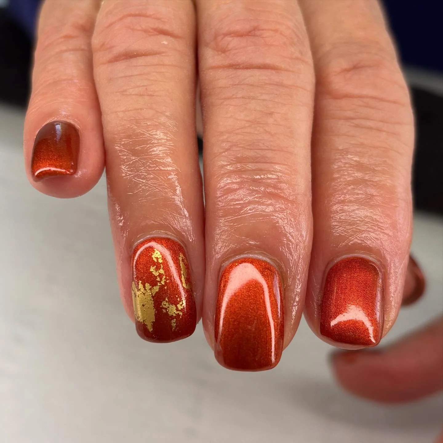 🧡🧡 A N N 🧡🧡
These autumn colours are giving me all the feels 🍁🍁🍁 These gorgeous natural nails are rocking @magpie_beauty Spice Of Life and a touch of Gold foil 🧡
#naturalnails #magpiebeauty #autumnvibes🍁 #autumnnails #suffolkbeauty #nailtech