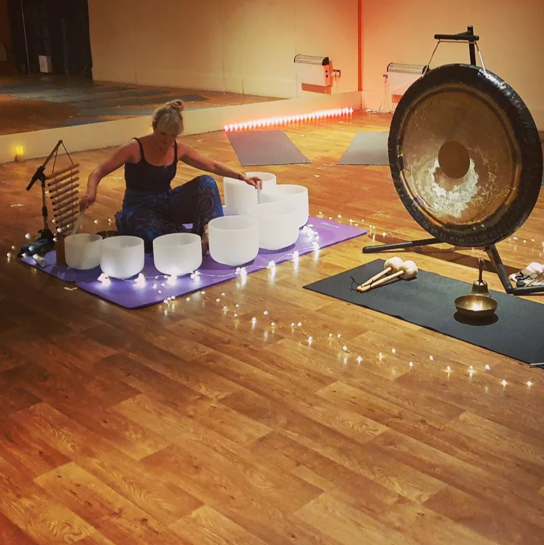 Afternoon yin & sound bath