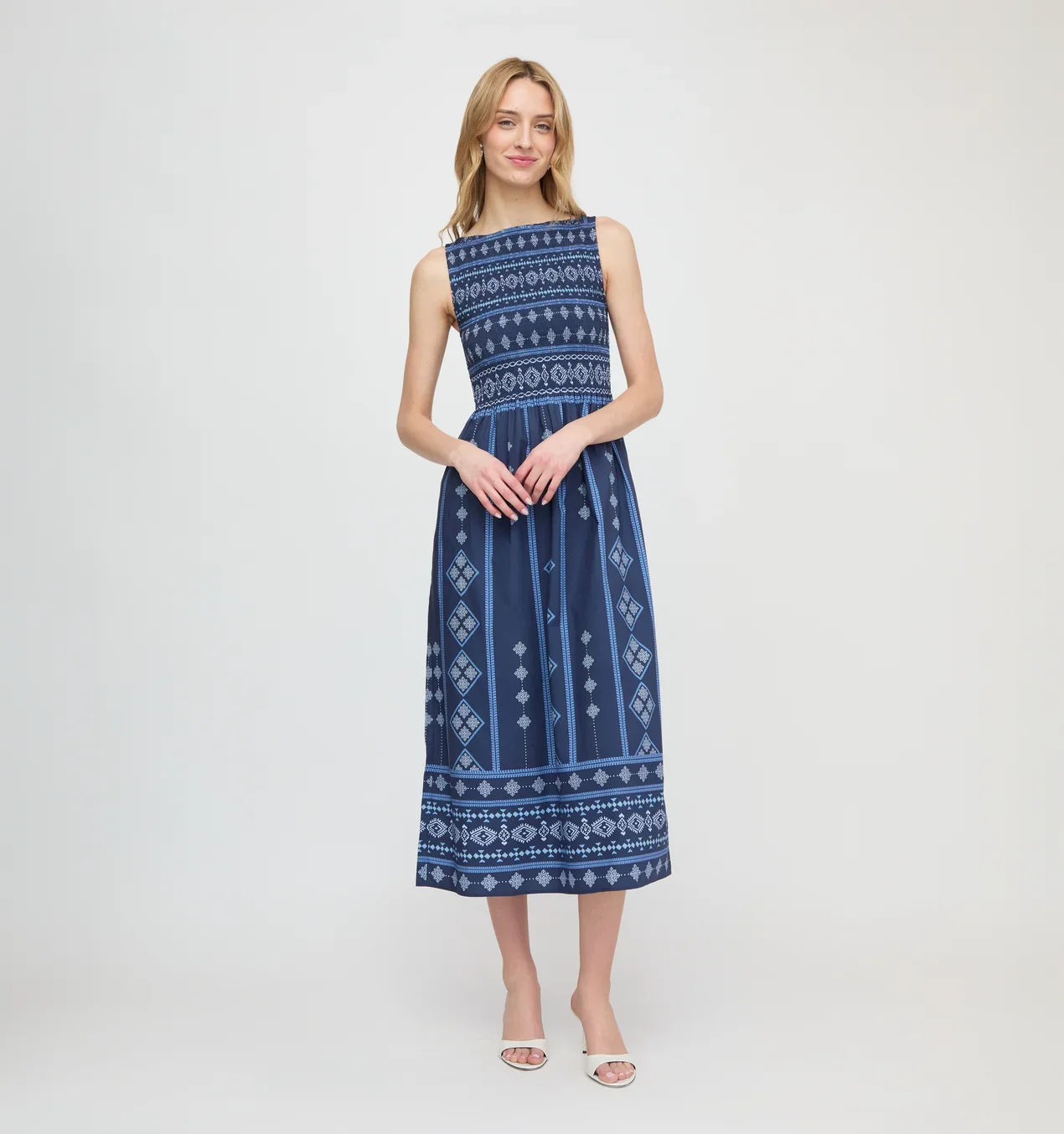 The_Cosima_Nap_Dress_Geo_Batik_Navy_Pepper2132.webp