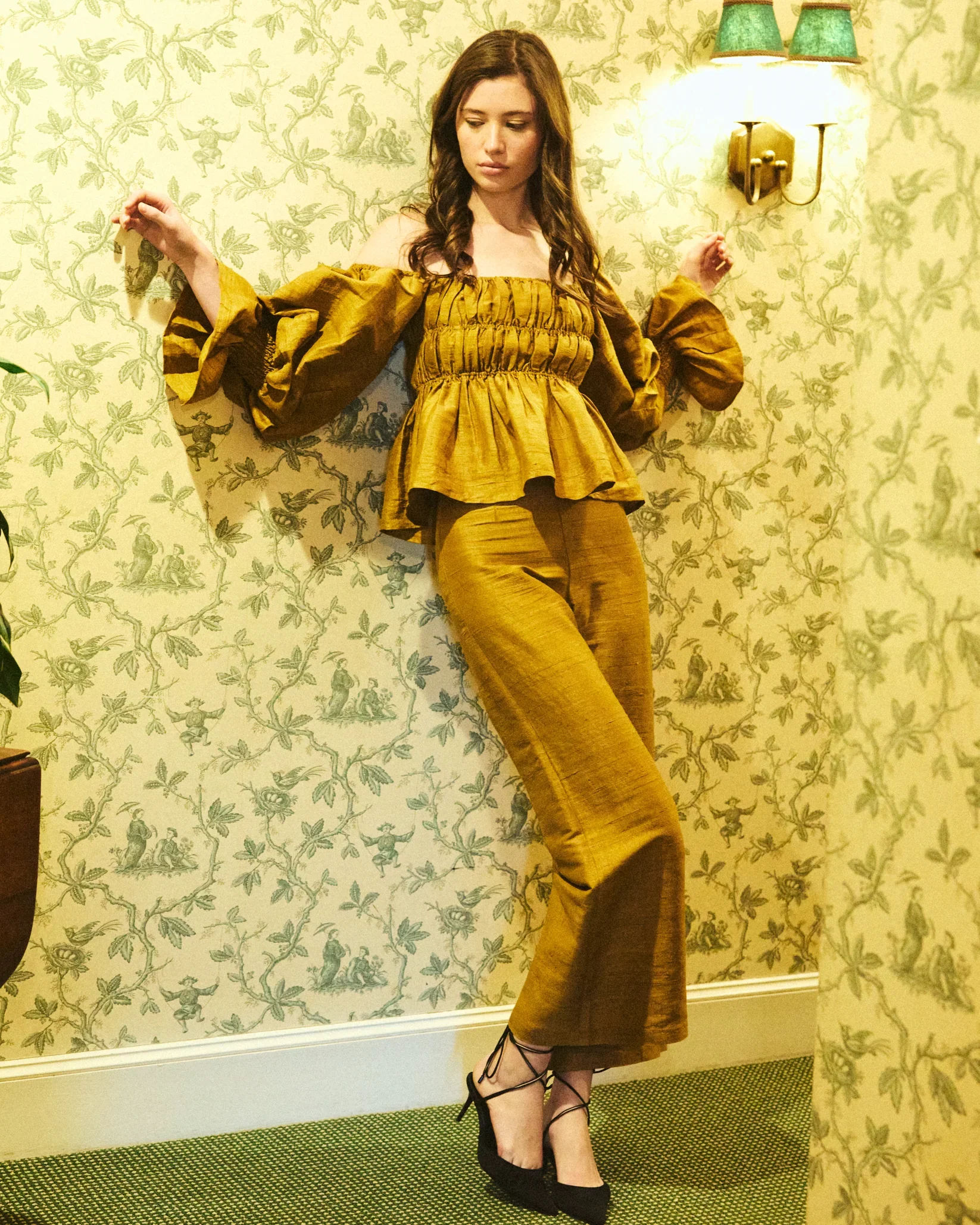 LouiseFinals_Cropped_Look20__G9A5369.webp