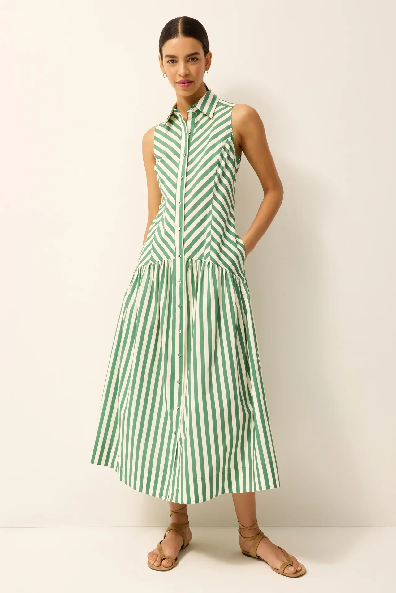 Marie-Oliver-Adalyn-Dress-Vendure-02-S.webp