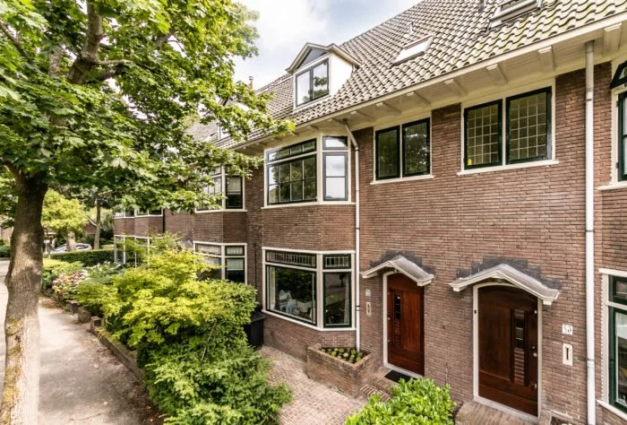 Hybride warmtepomp in een karakteristiek jaren ’30 huis – modern comfort zonder charme te verliezen