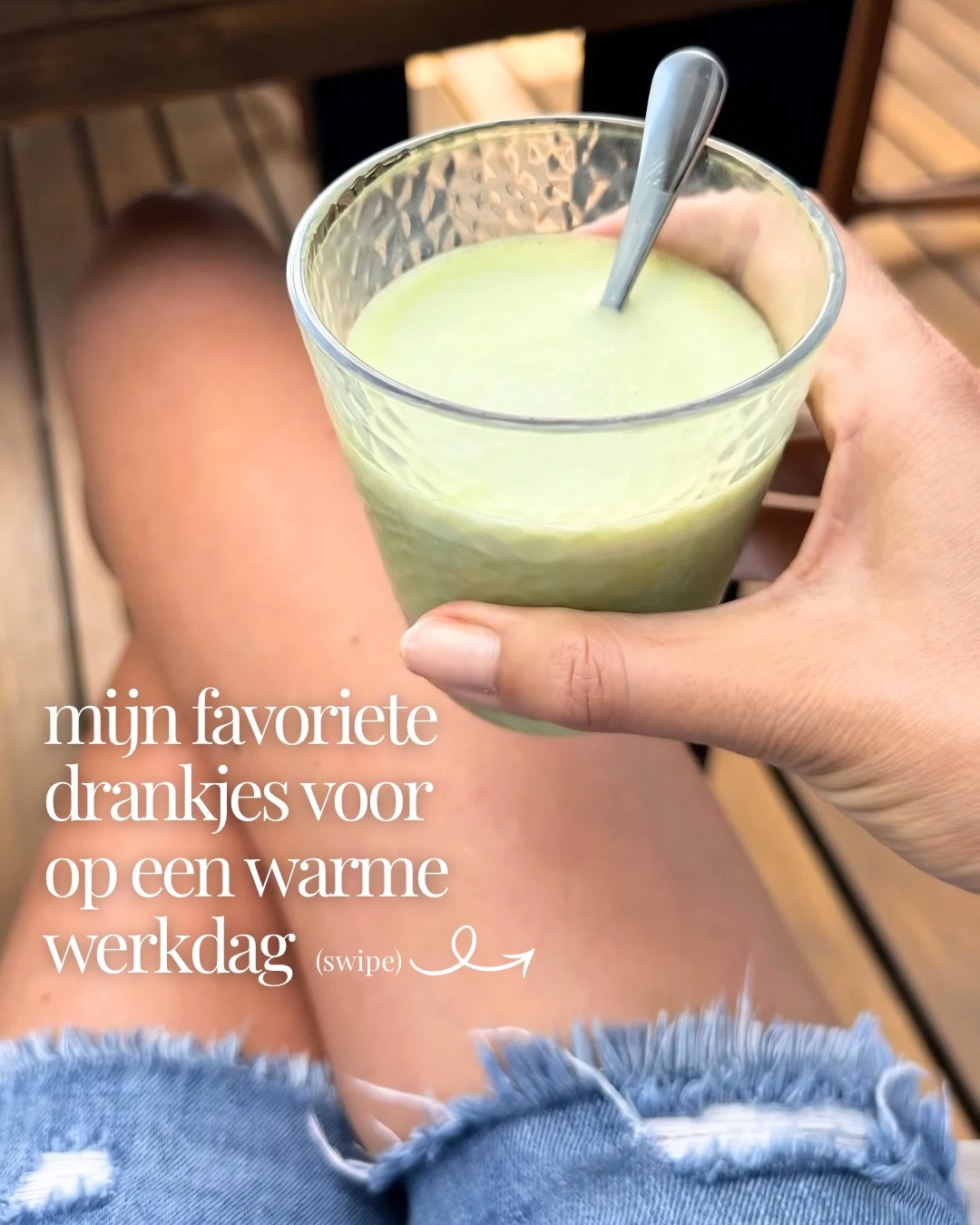 Mijn favoriete verkoelende drankjes op een rij:

🇪🇸 Caf&eacute; con hielo (koffie met ijs) Bestel dit in Spanje en je krijgt letterlijk koffie en ijs. Je giet zelf je koffie over het ijs. Makkelijker en voor minder calorie&euml;n krijg je het niet.