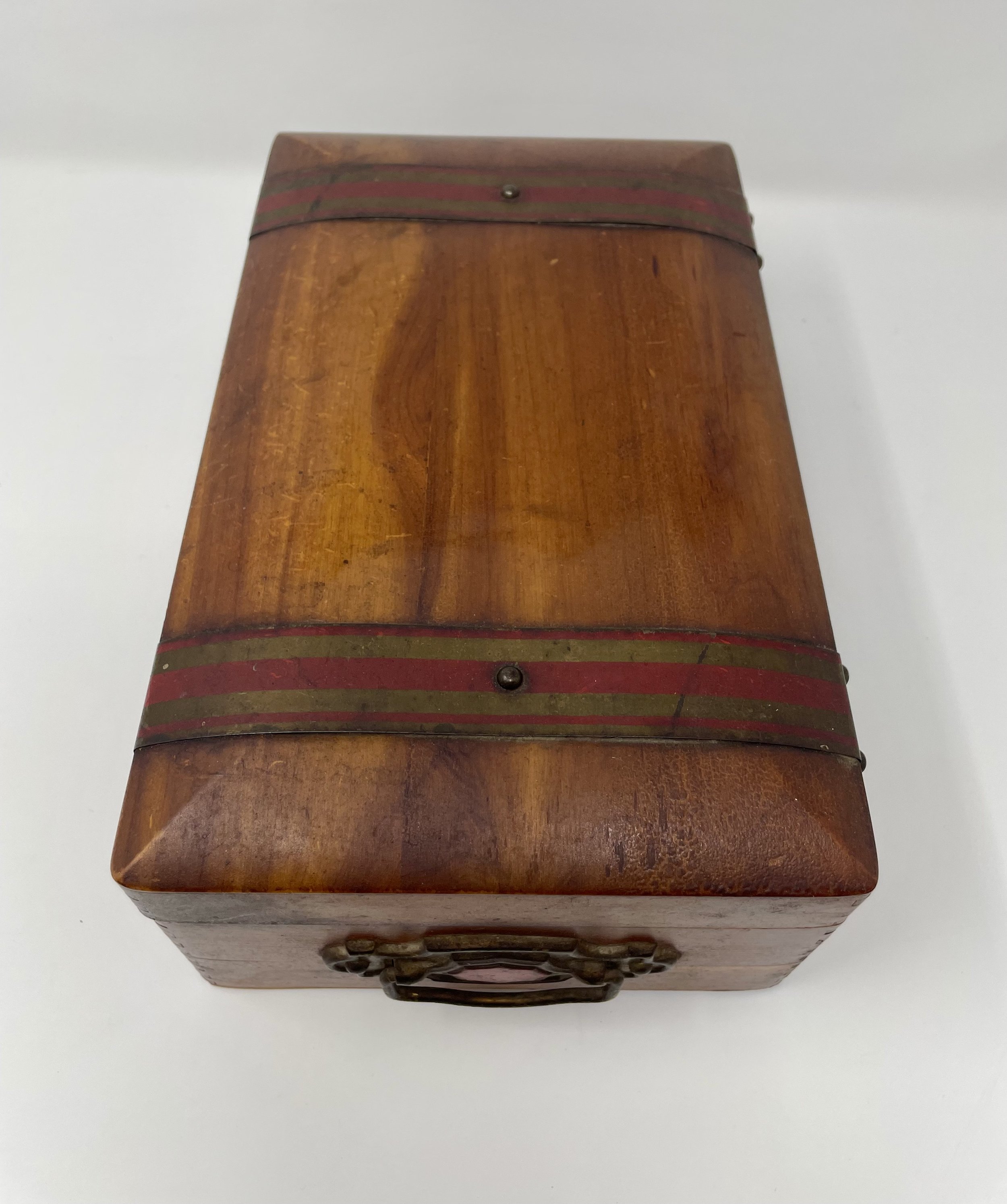 Cedar Jewelry Box with Mirror