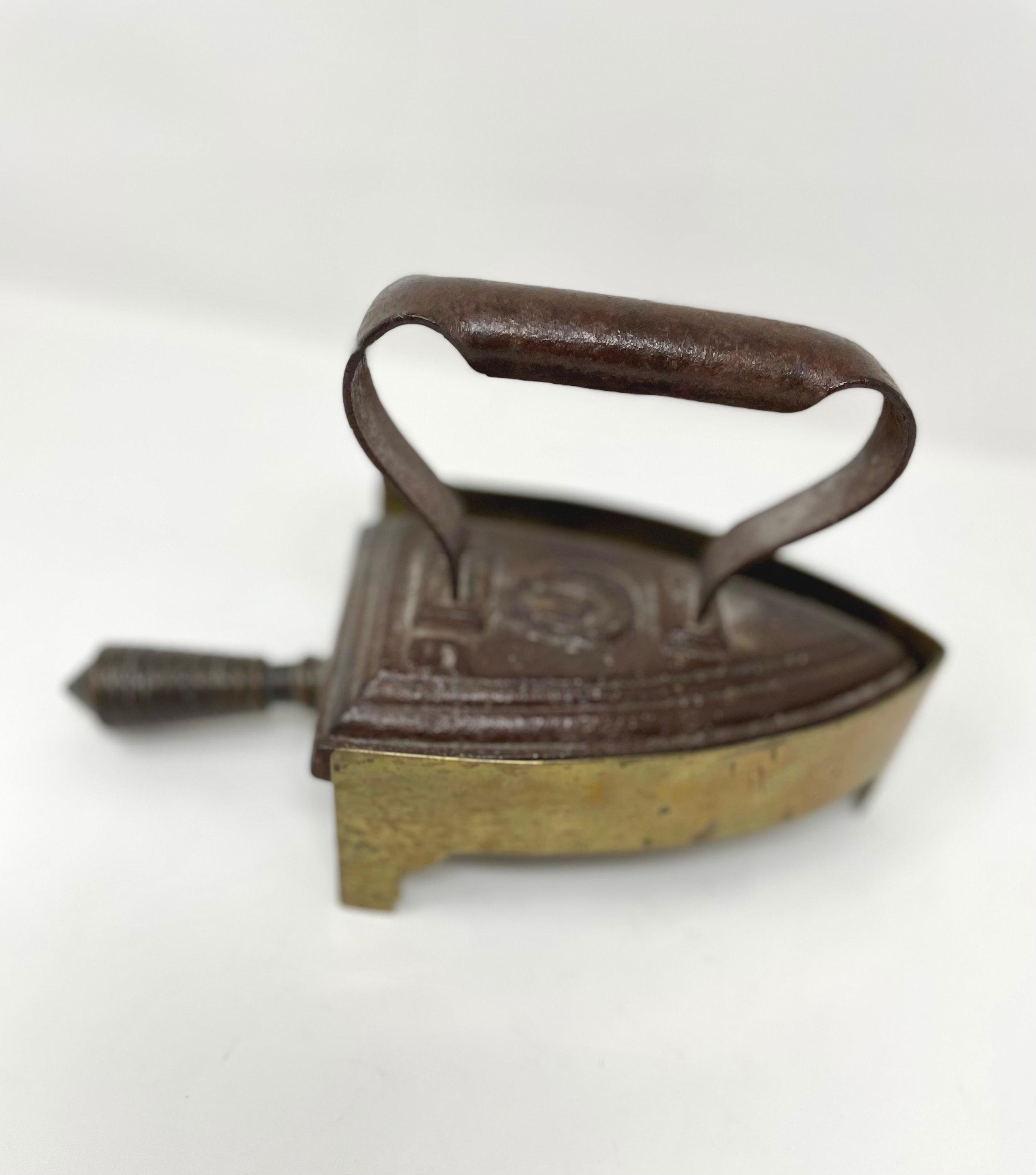 Vintage Cast Iron Press