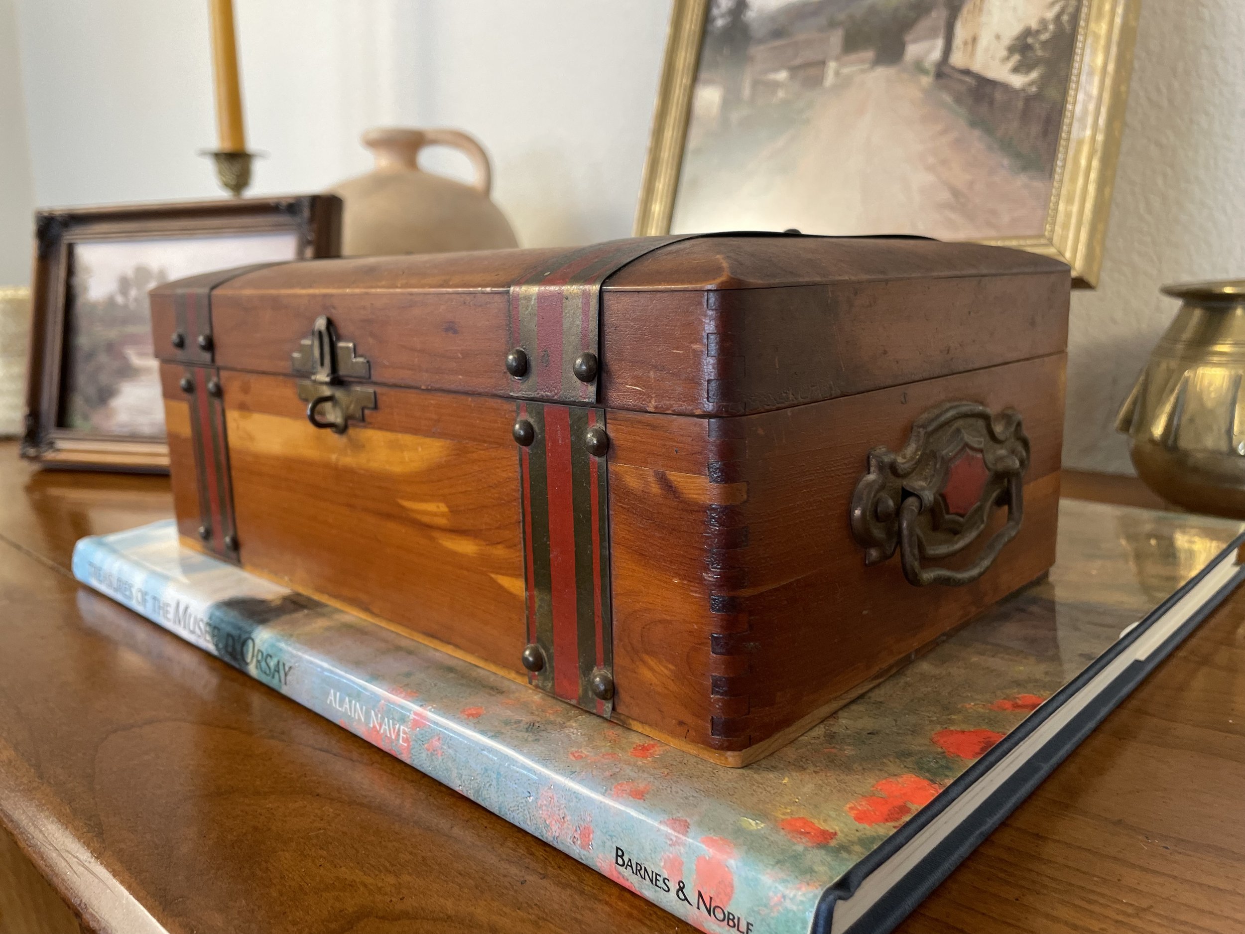 Cedar Jewelry Box with Mirror