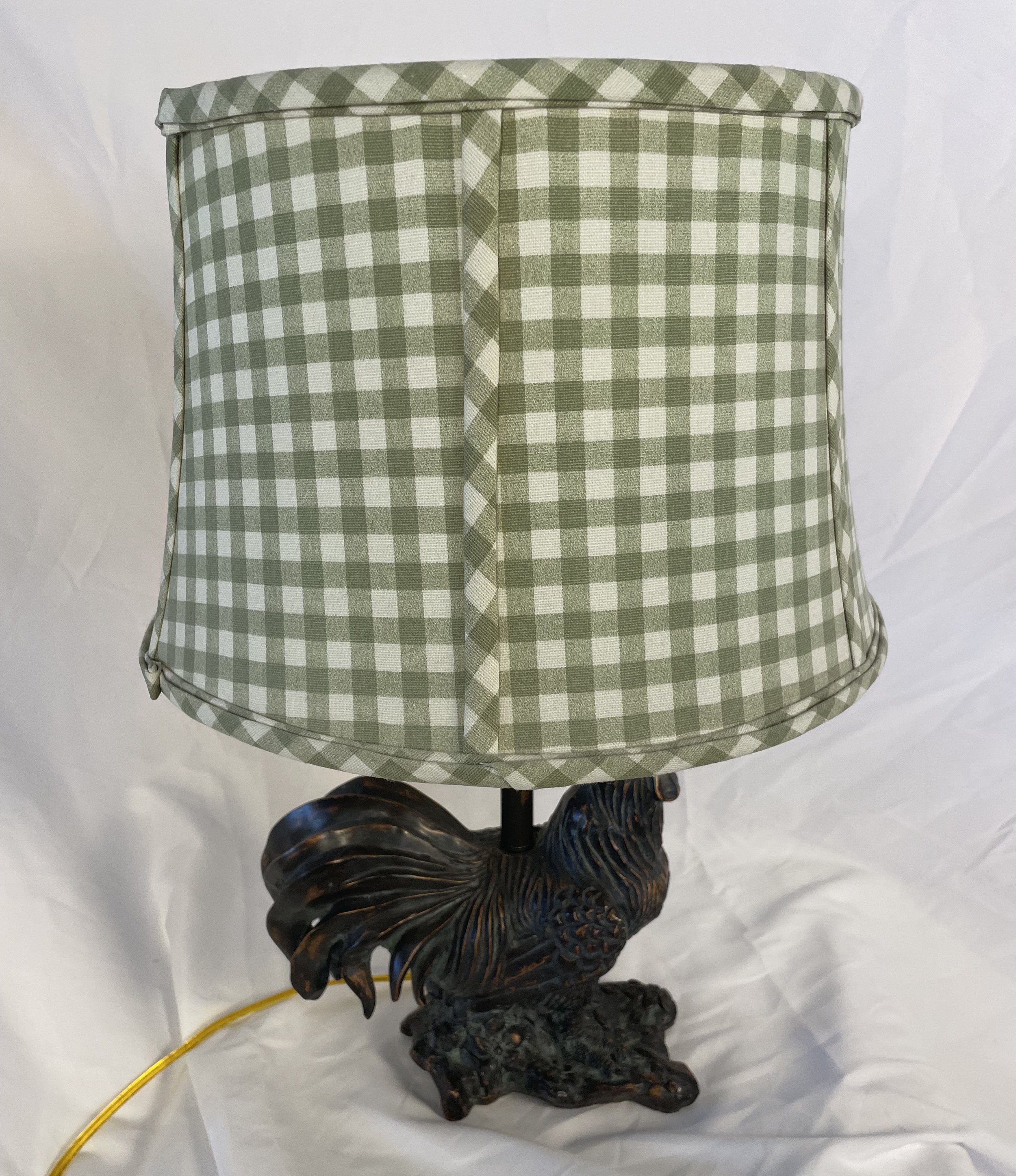 Vintage Farmhouse Rooster Lamp