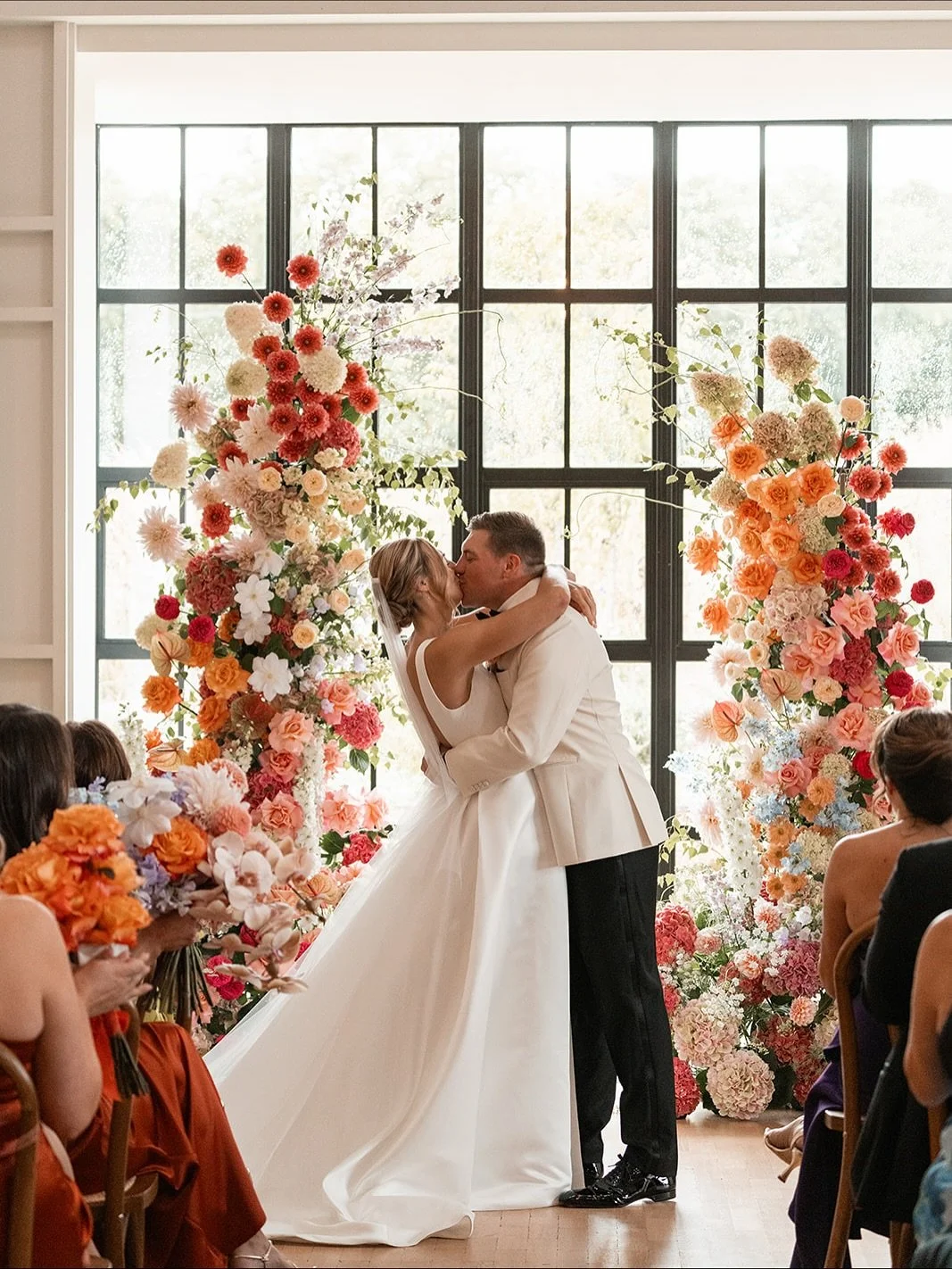 🩷 Yasmin &amp; Callum 🩷 1 week ago we had the absolute pleasure of flowering this incredible wedding. Yaz and Cal really had an amazing vision, and chose a top tier team of suppliers to execute their beautiful day. 

The palette of pinks, oranges a