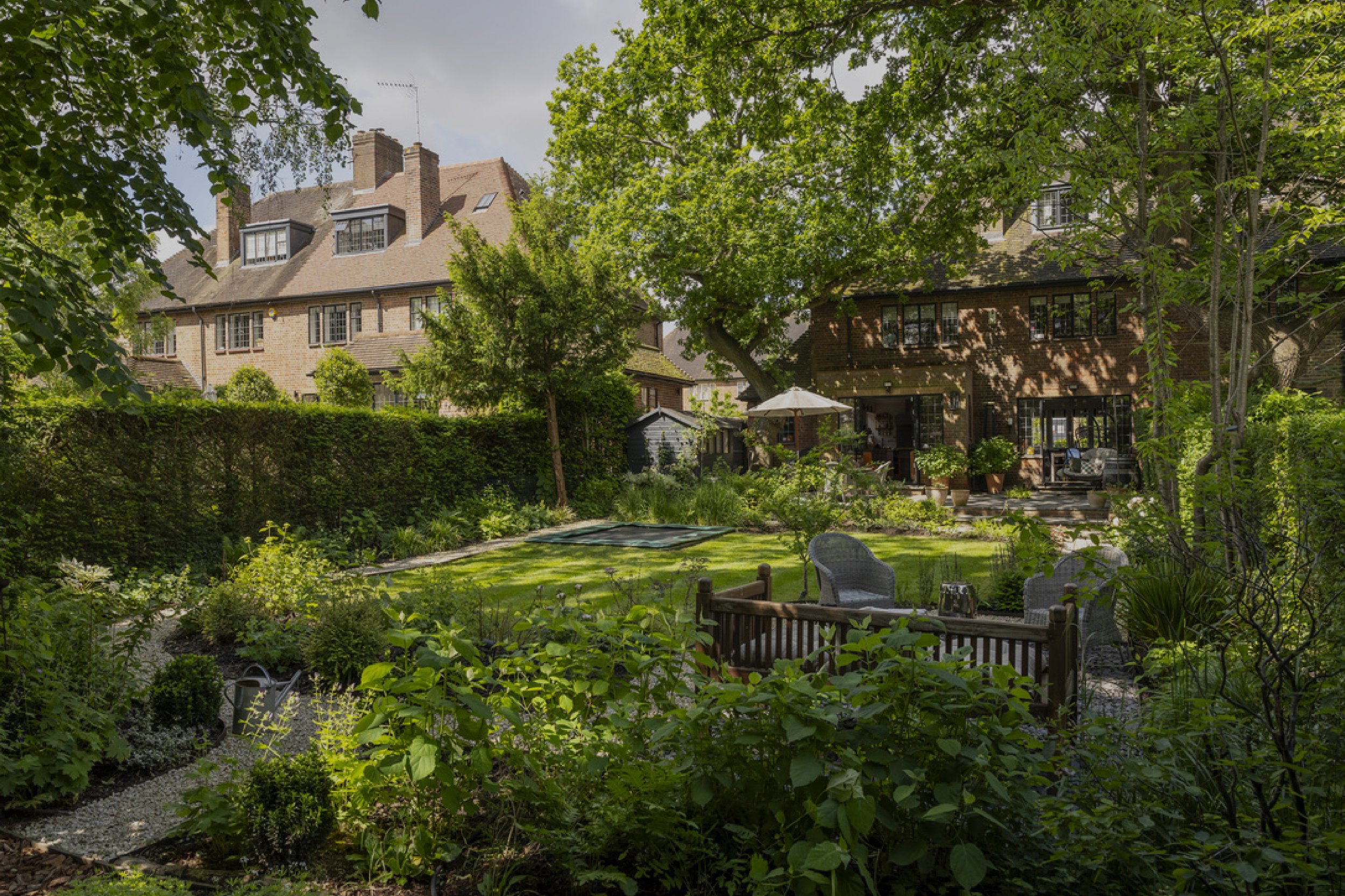  Garden Design 
 Available Worldwide 