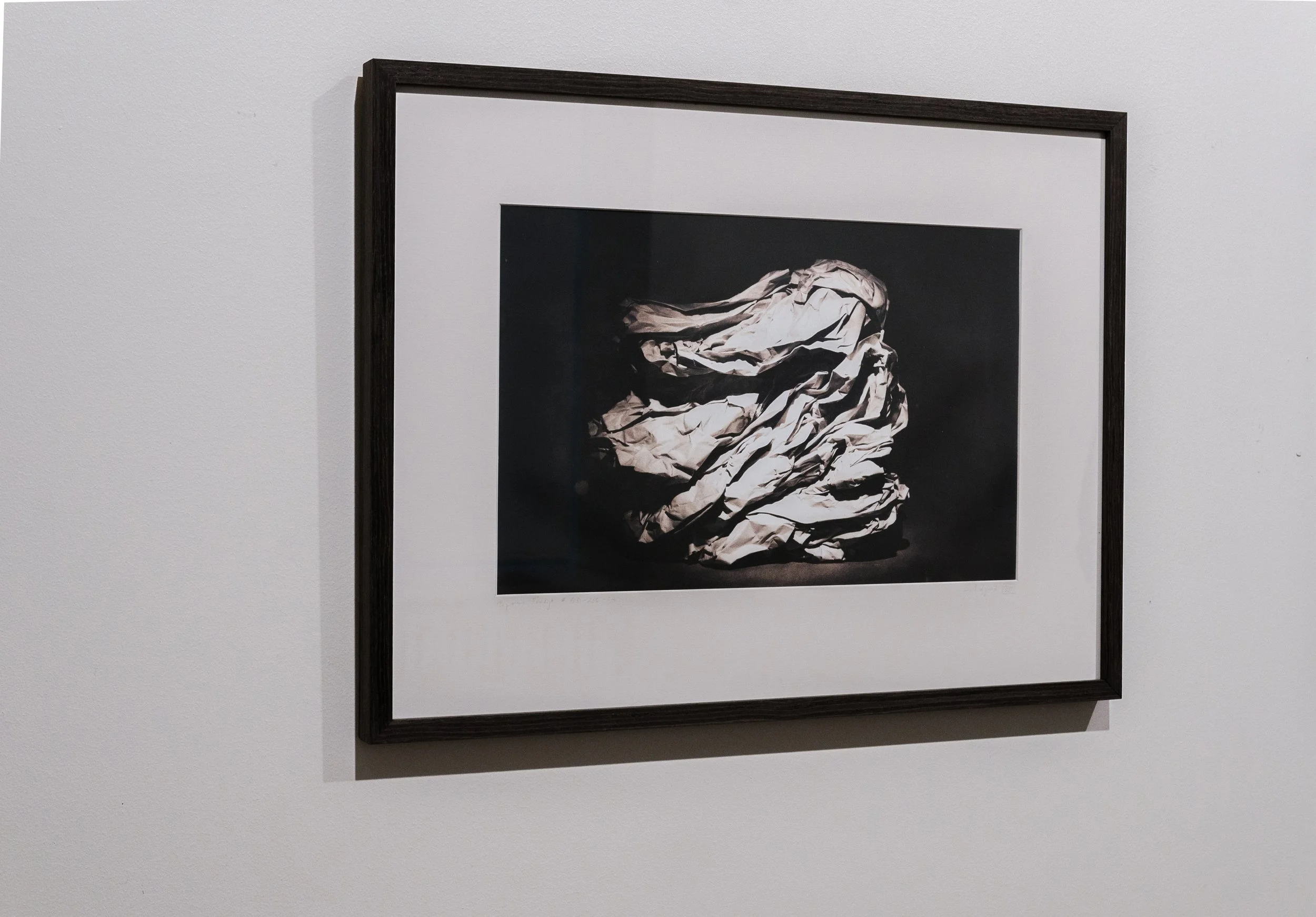 Paper Study #8
Lith Print |
30x40x3 cm |
Edition: 1